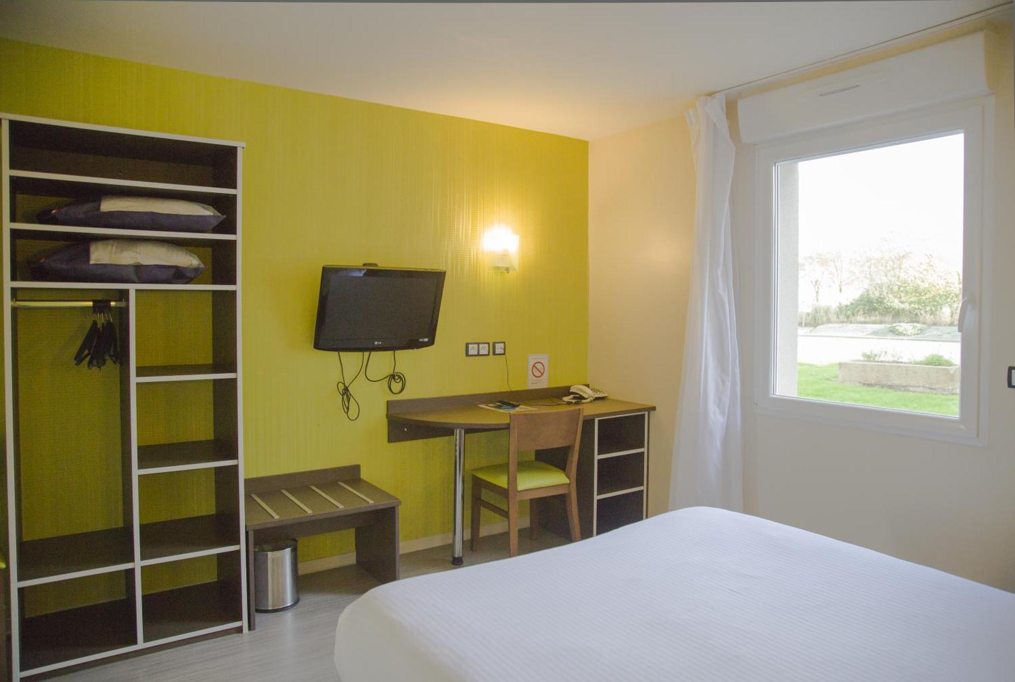 Chambre Double Supérieure avec Lit d’Appoint