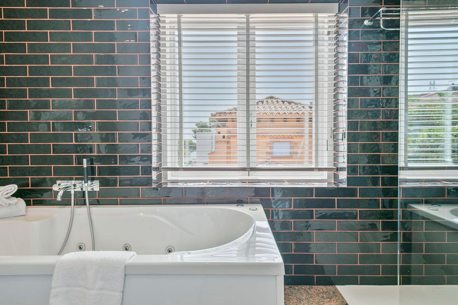 Suite Junior con vistas a la piscina