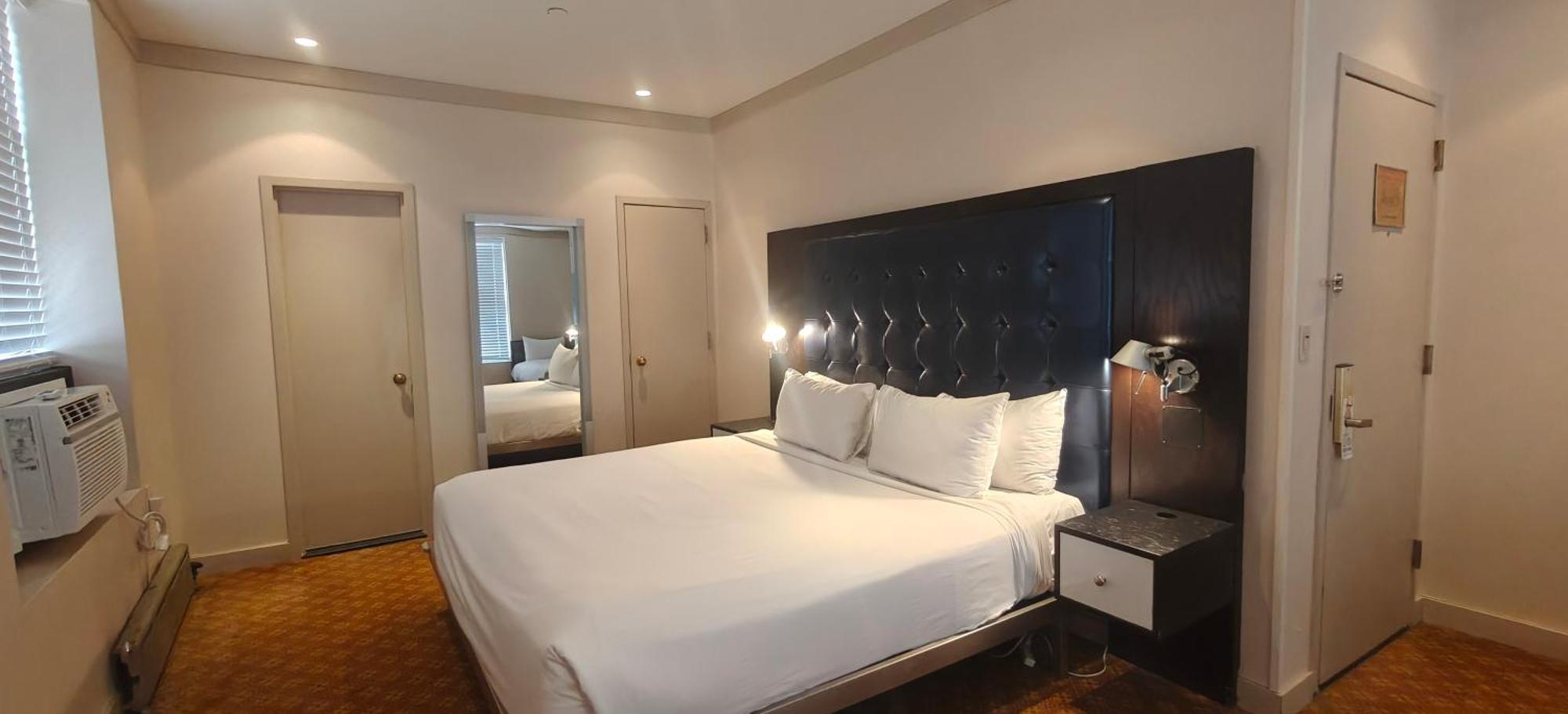 Bronze Junior Suite,1742612579:JPEG