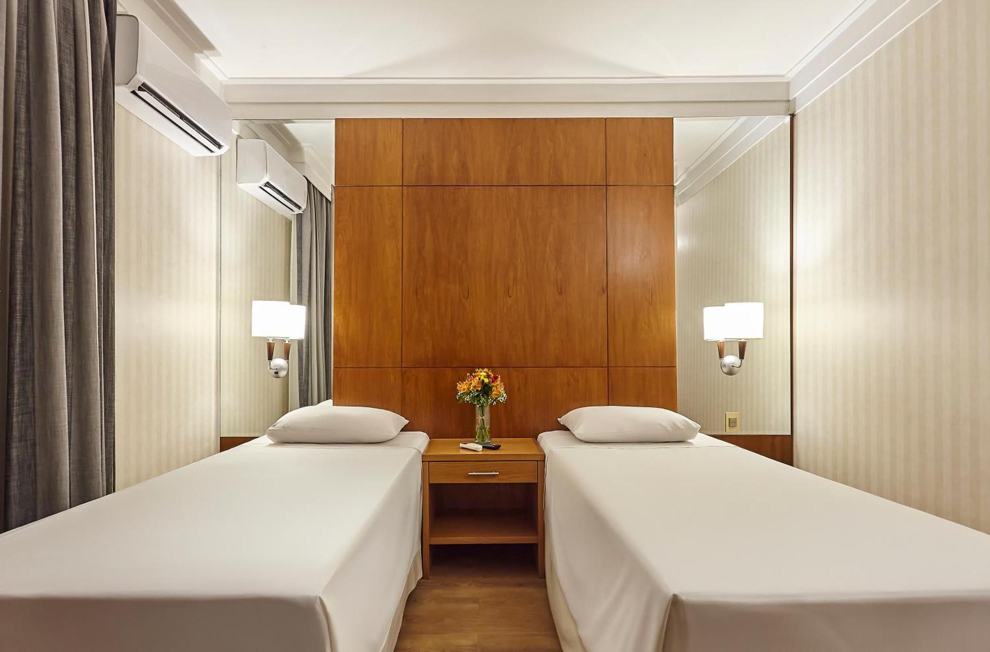 Quarto Deluxe com 2 Camas de Solteiro