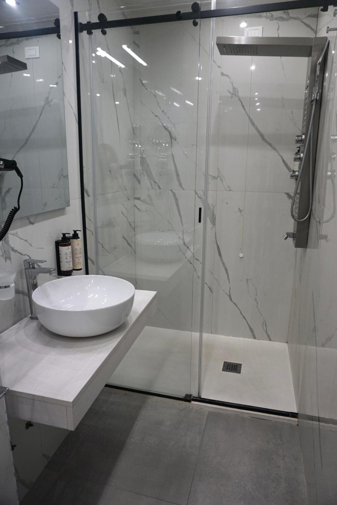 Family Suite,1742824068:JPEG