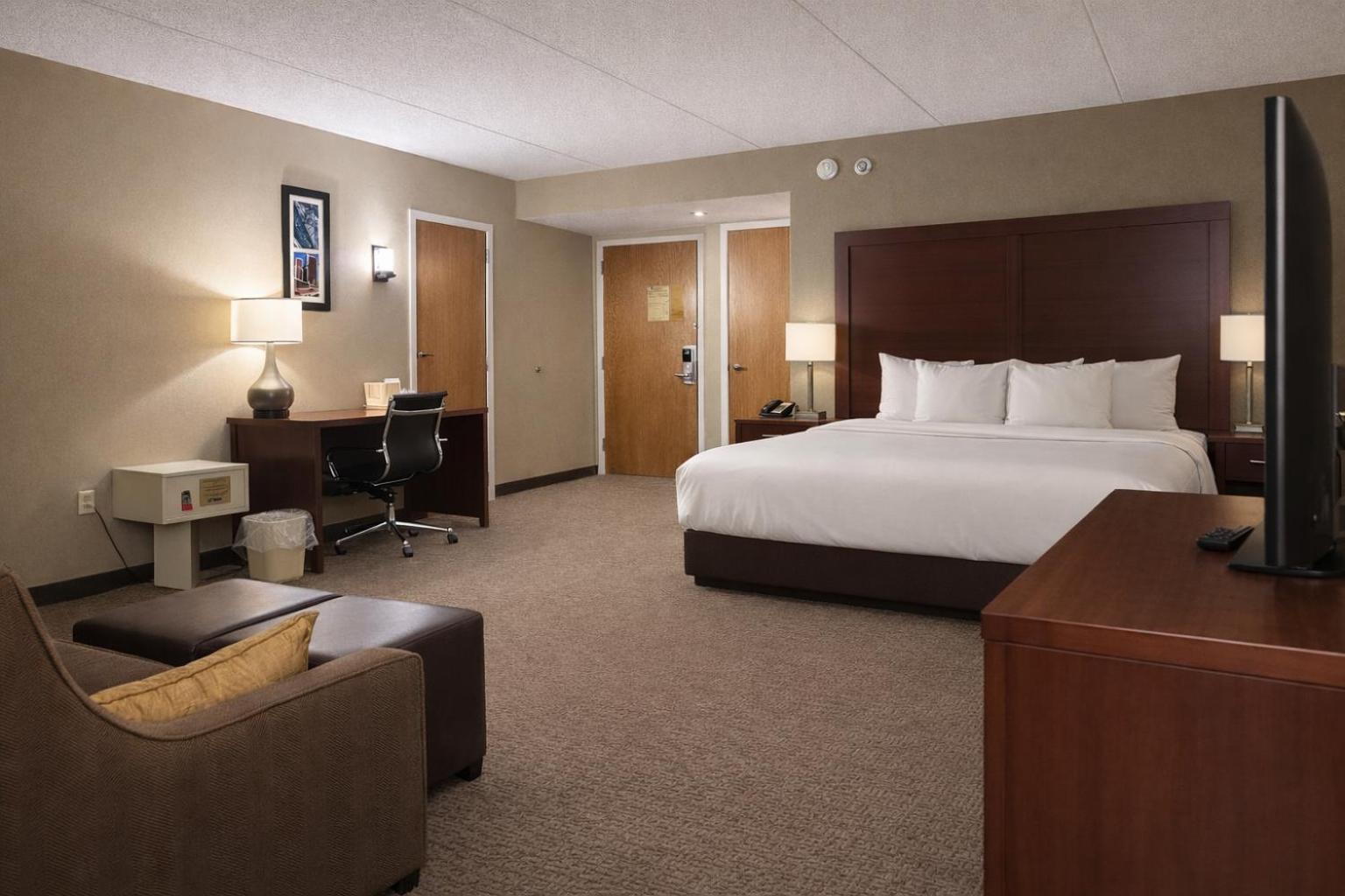 King Room - Non-Smoking