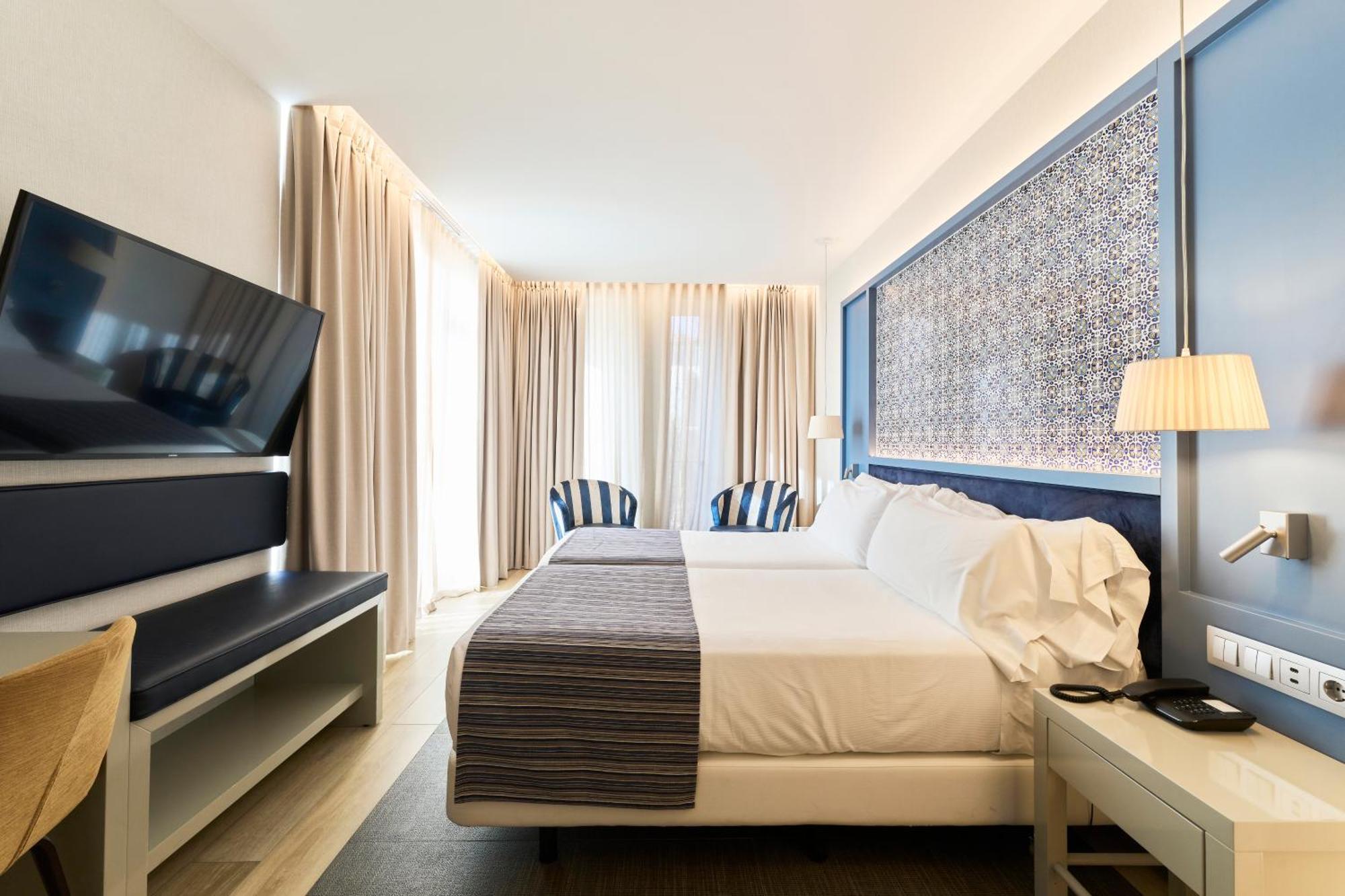Quarto Twin Superior com Terraço e Piscina Privada