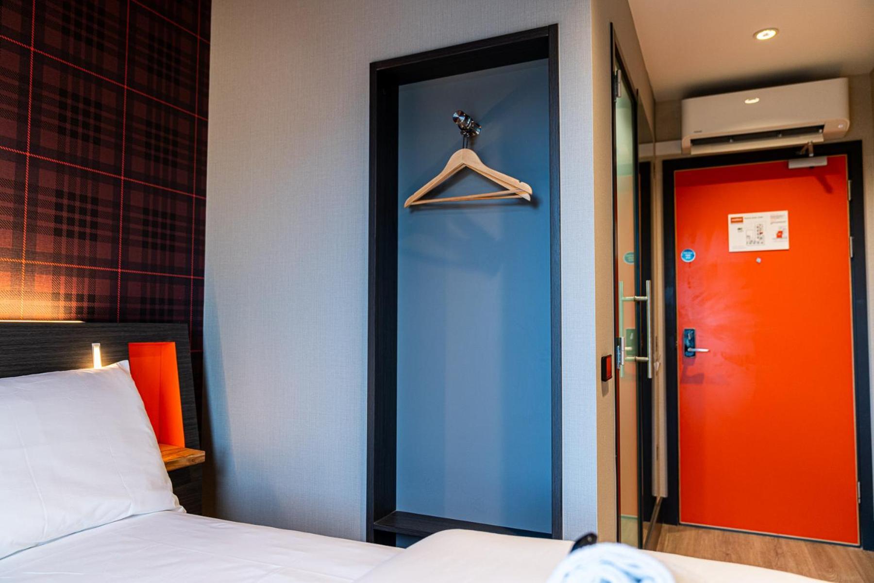Standard Double Room,1743554019:JPEG
