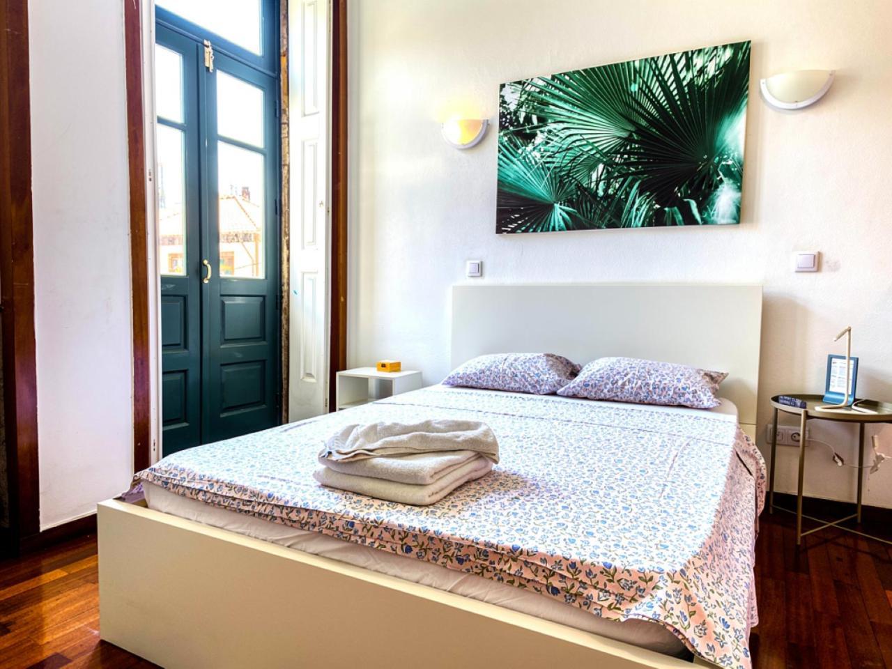 Quarto Duplo com Casa de Banho Privativa