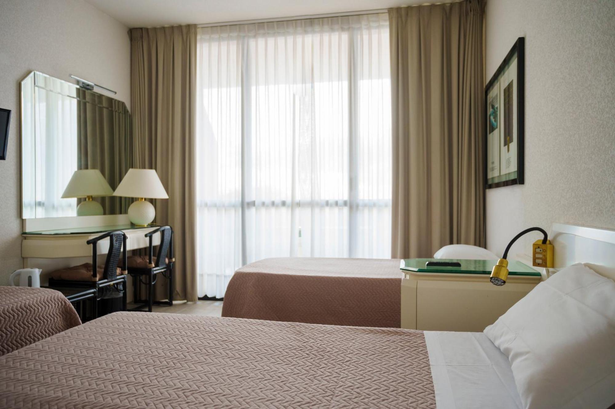 Standard Triple Room,1746825237:JPEG