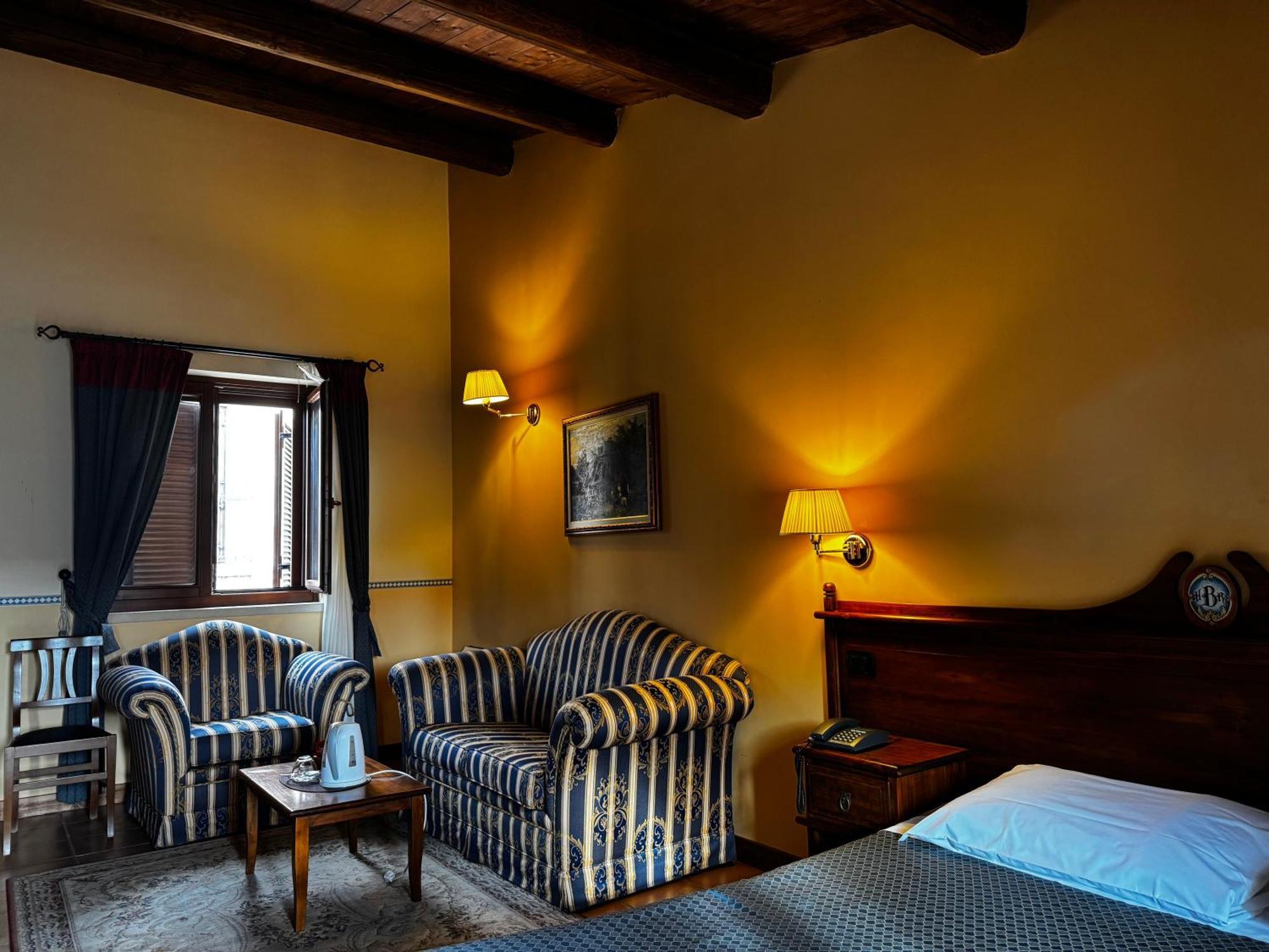 Deluxe Double or Twin Room