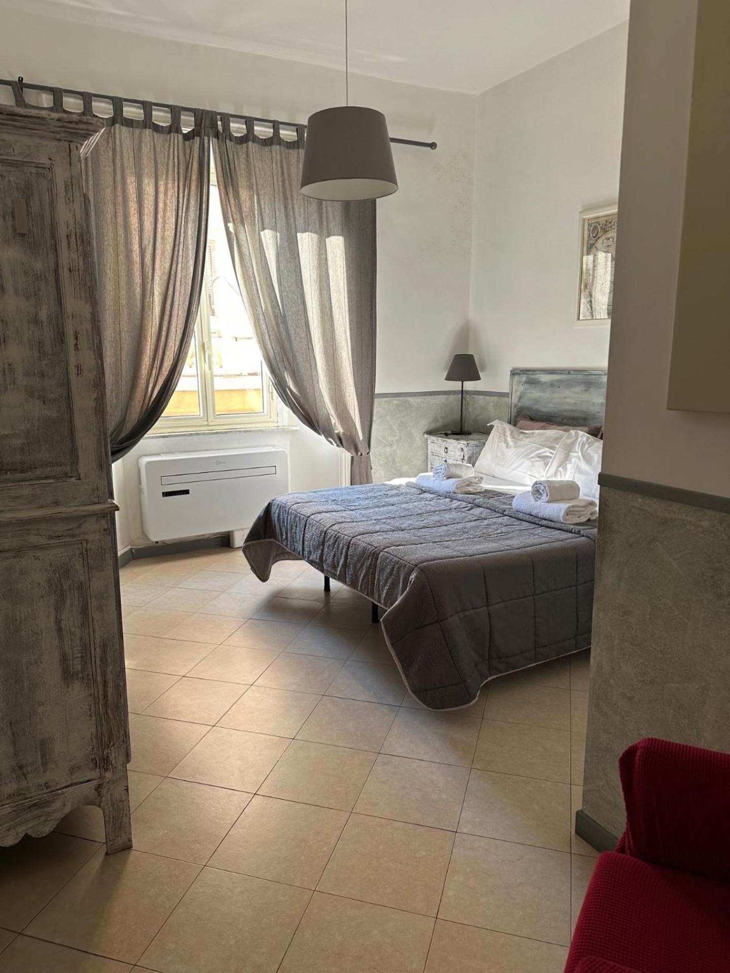 Quarto Duplo ou Twin com Casa de Banho Privativa