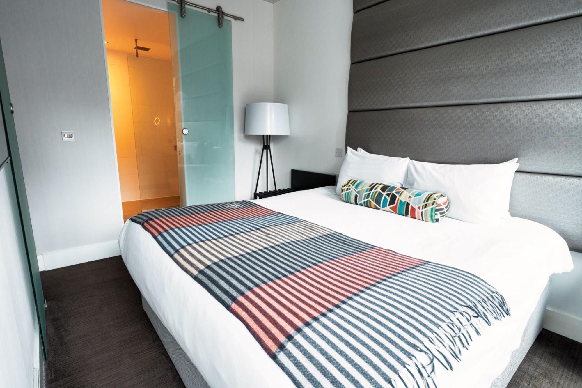Family Suite, 1 King Bed, Bunk Beds, Kitchenette,1746877335:JPEG