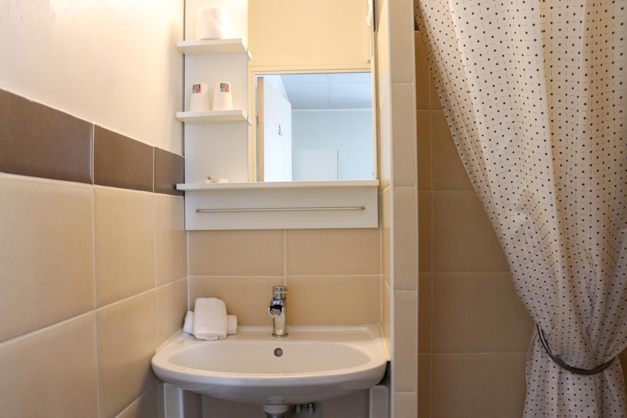 Comfort Room,1746919337:JPEG