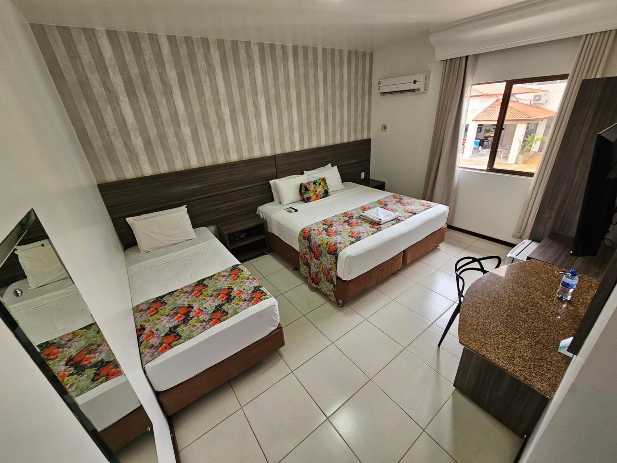 Quarto Triplo Luxo