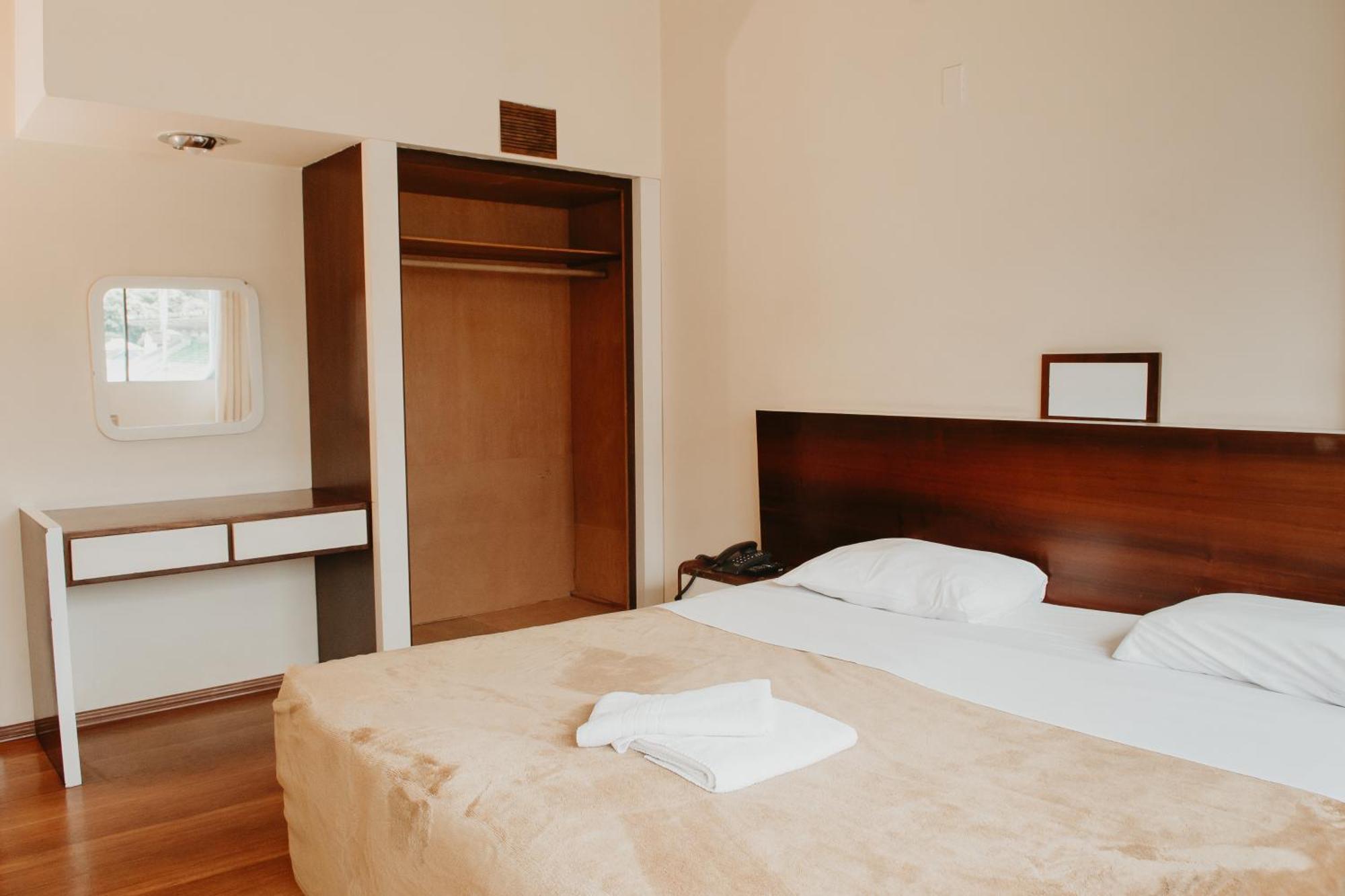 Quarto Duplo Deluxe