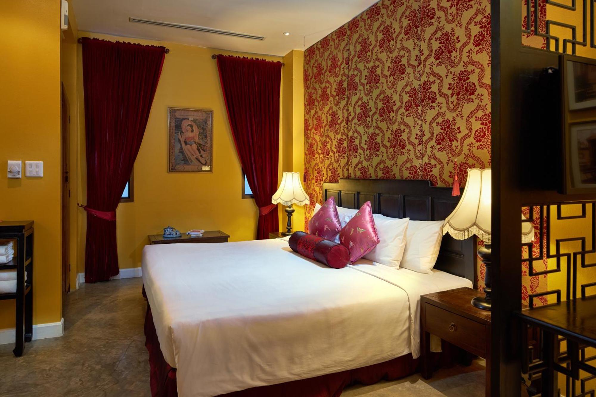 King Suite