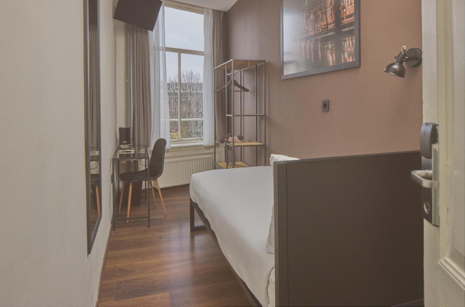 Quarto Individual