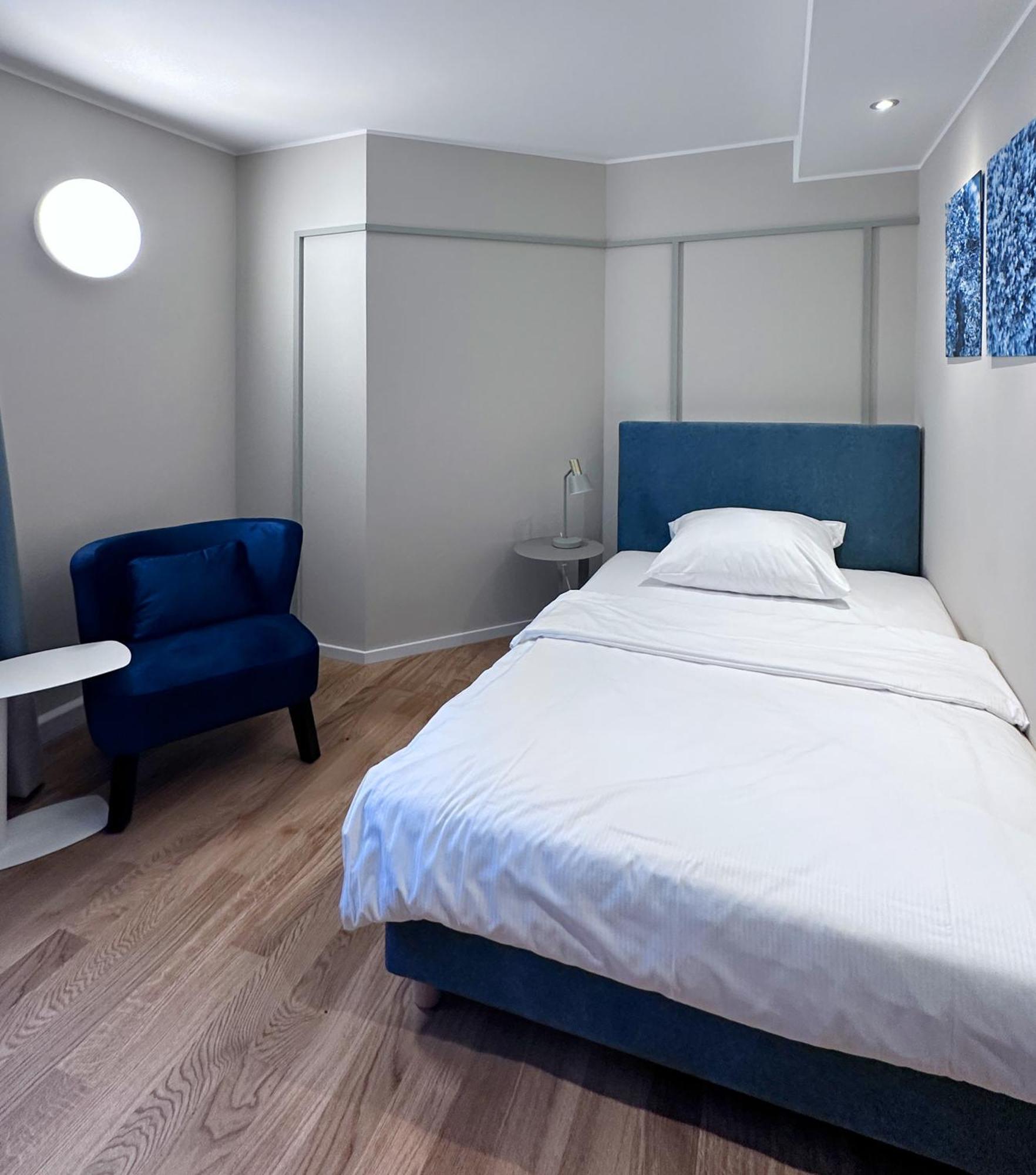 Single Room,1756528728:JPEG