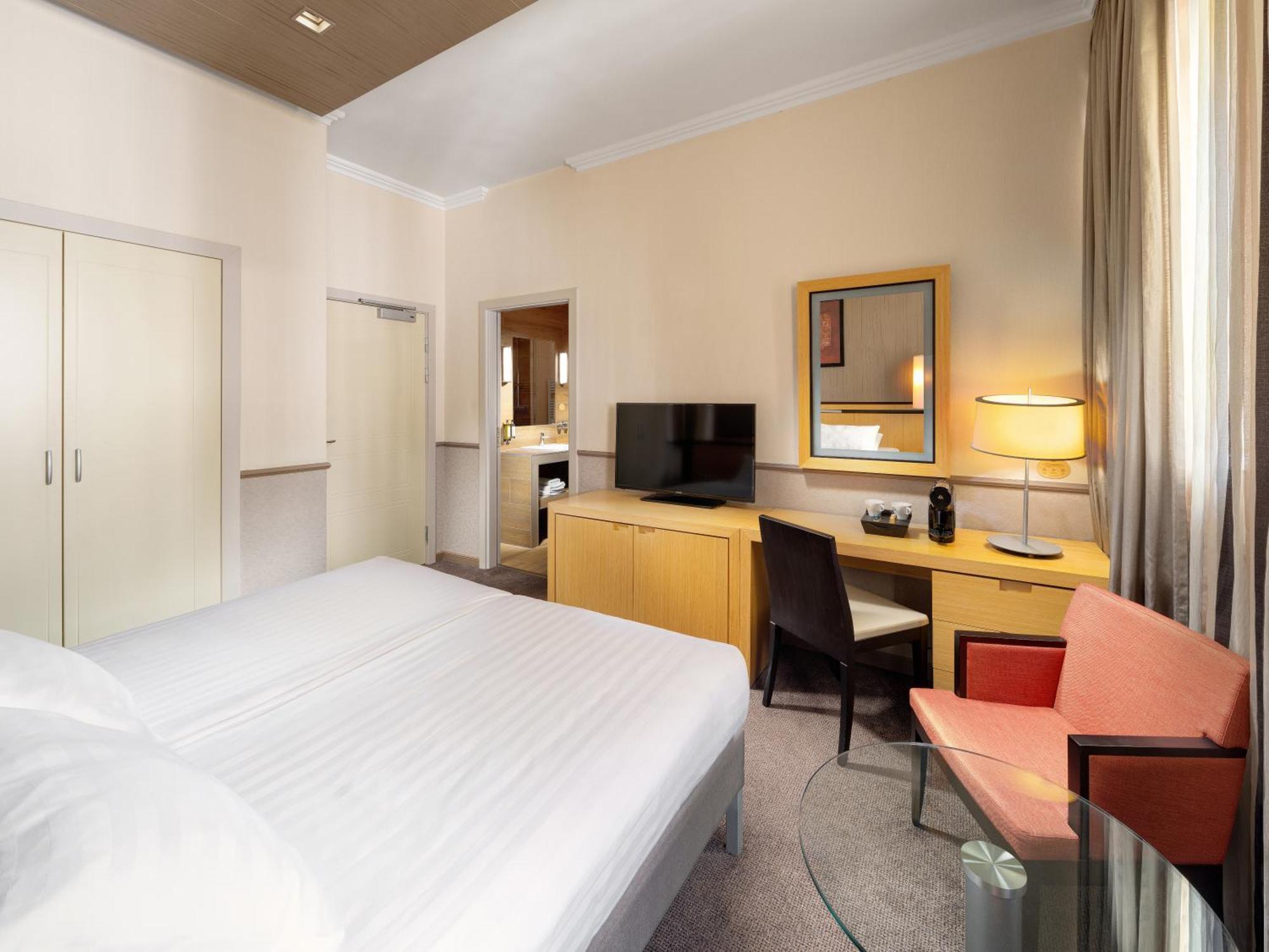 Classic Double Room