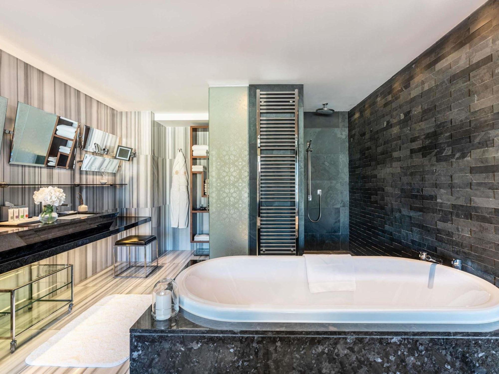 Two-Bedroom Residence with Bosphorus View,1758272002:JPEG