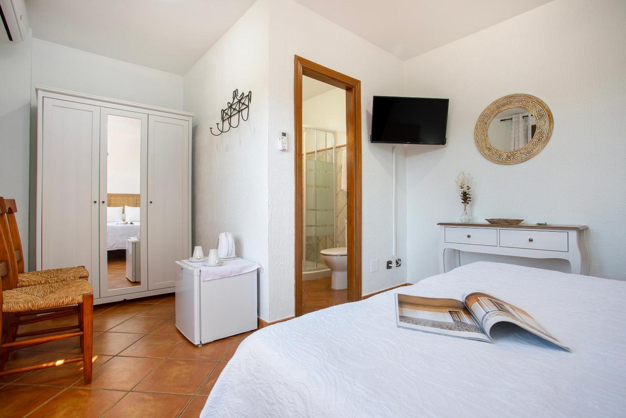 Habitación Doble con vistas a la montaña