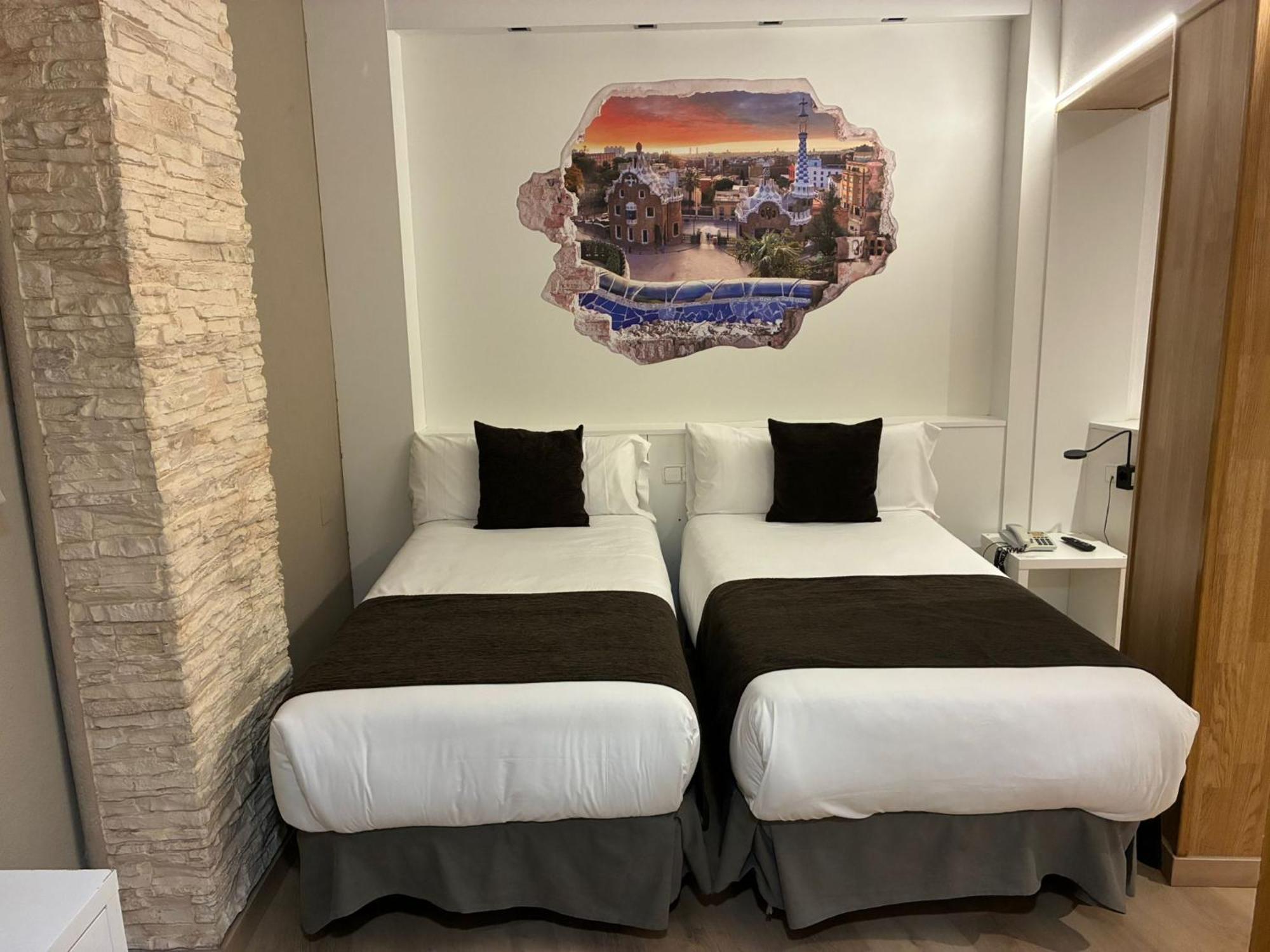 Quarto Twin com Cama Extra