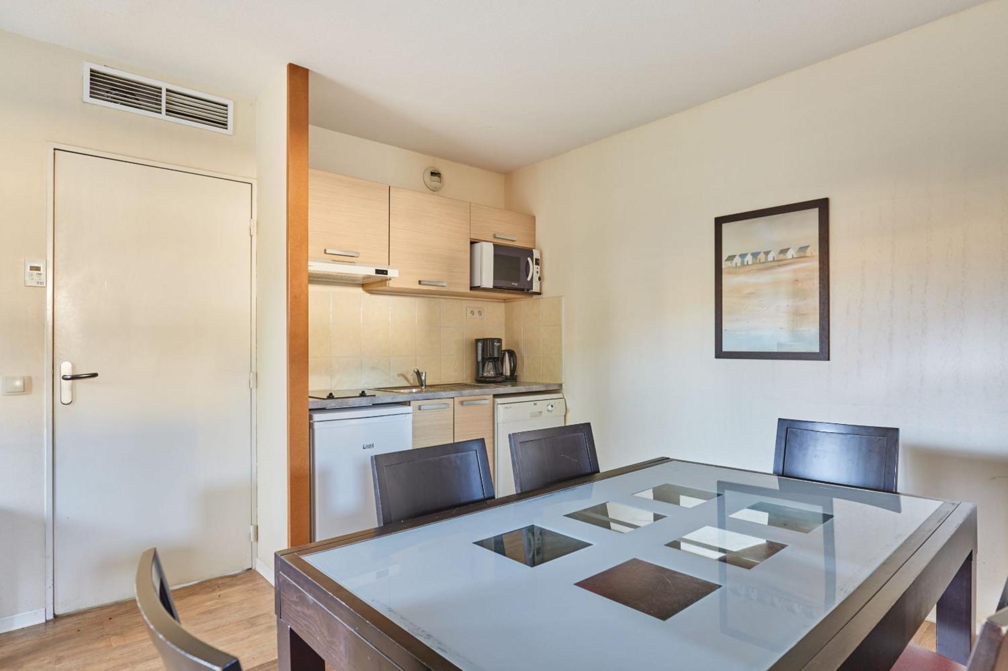 Two-Bedroom Apartment balcony,1758531589:JPEG