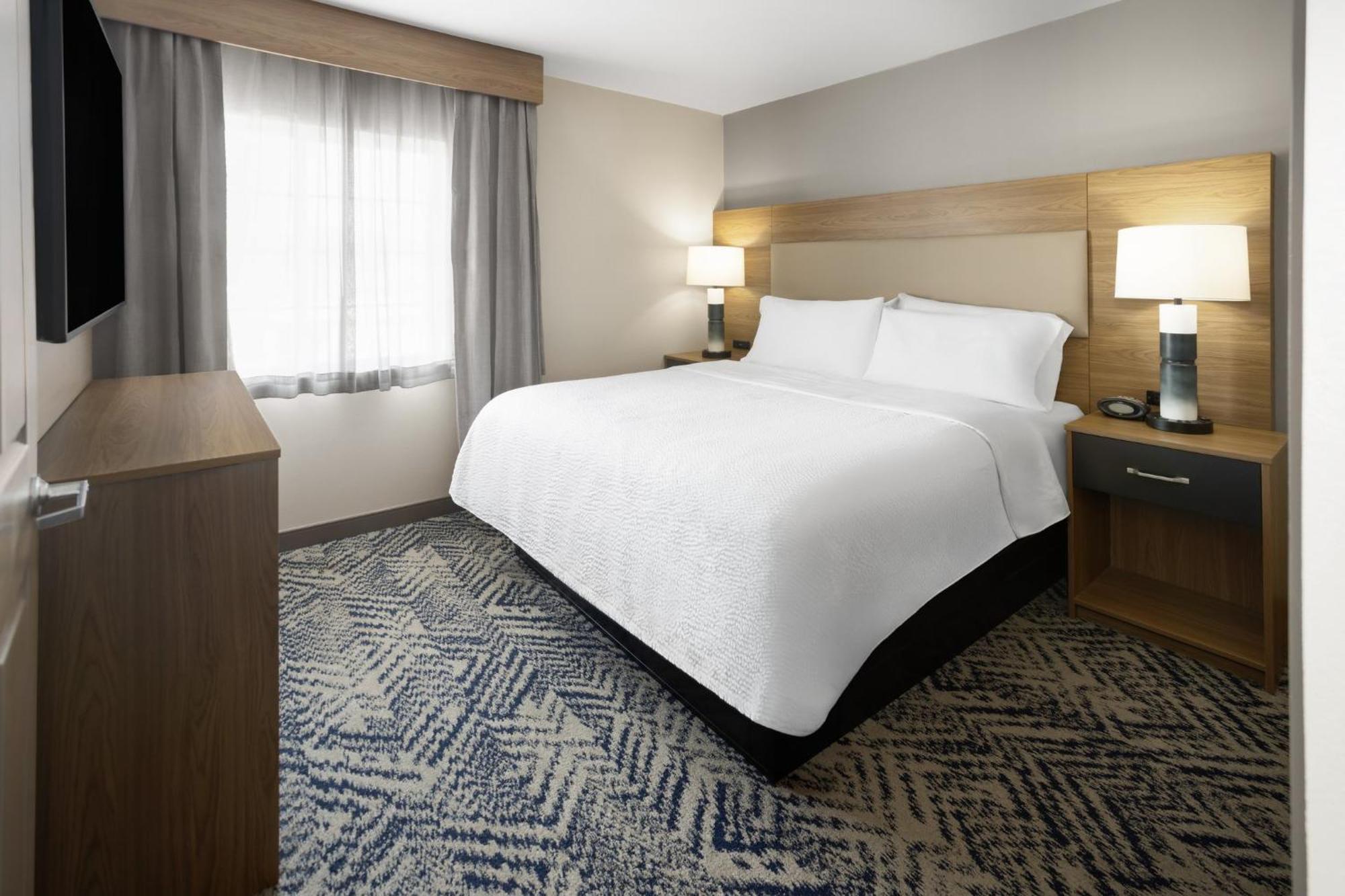 One-Bedroom Suite