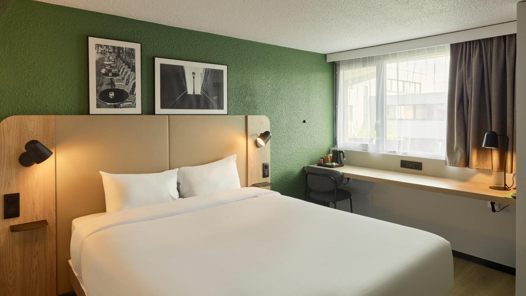 Chambre Standard - 1 Lit Queen-Size