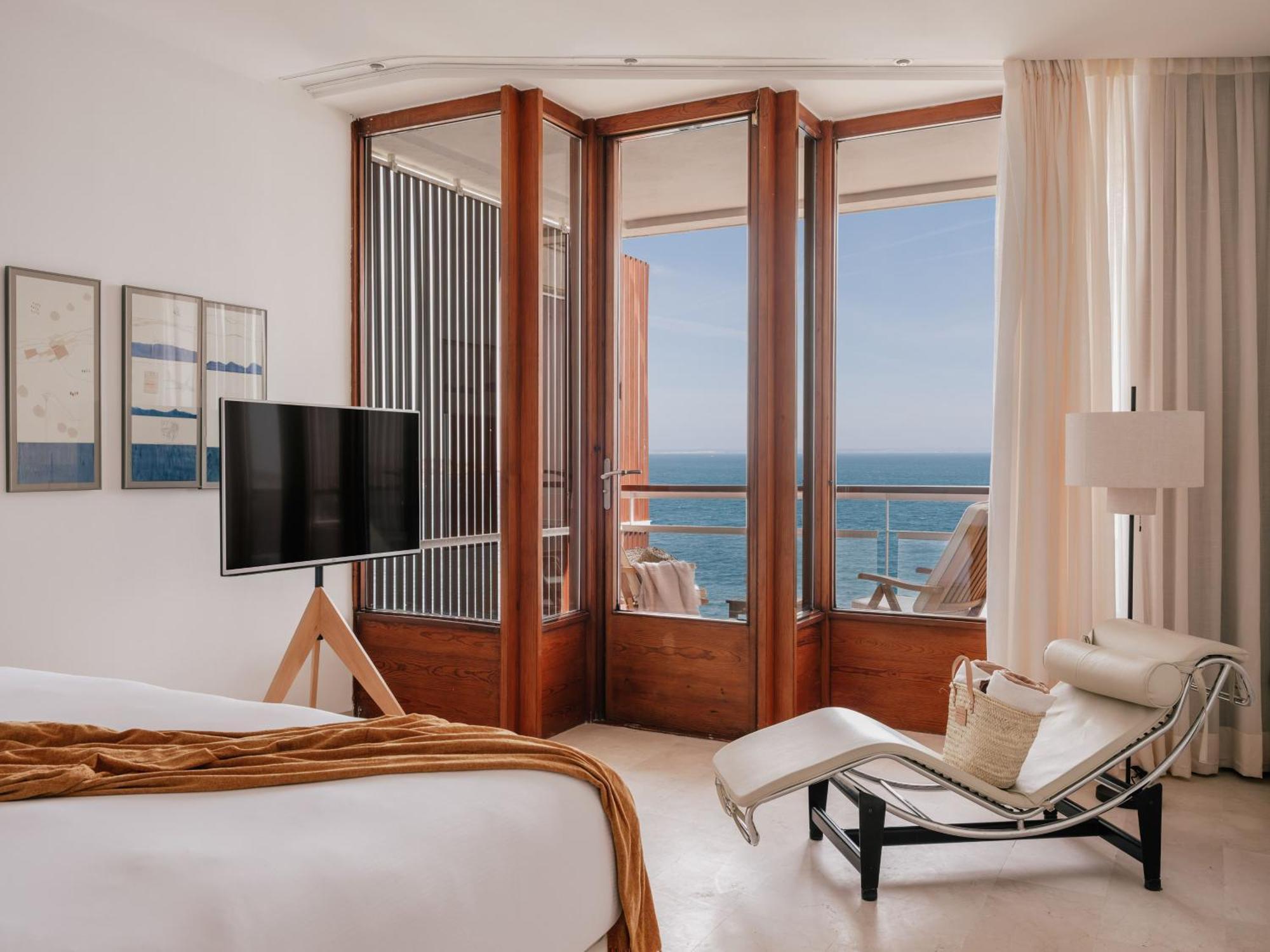 Grand Suite with Sea View,1765165703:JPEG