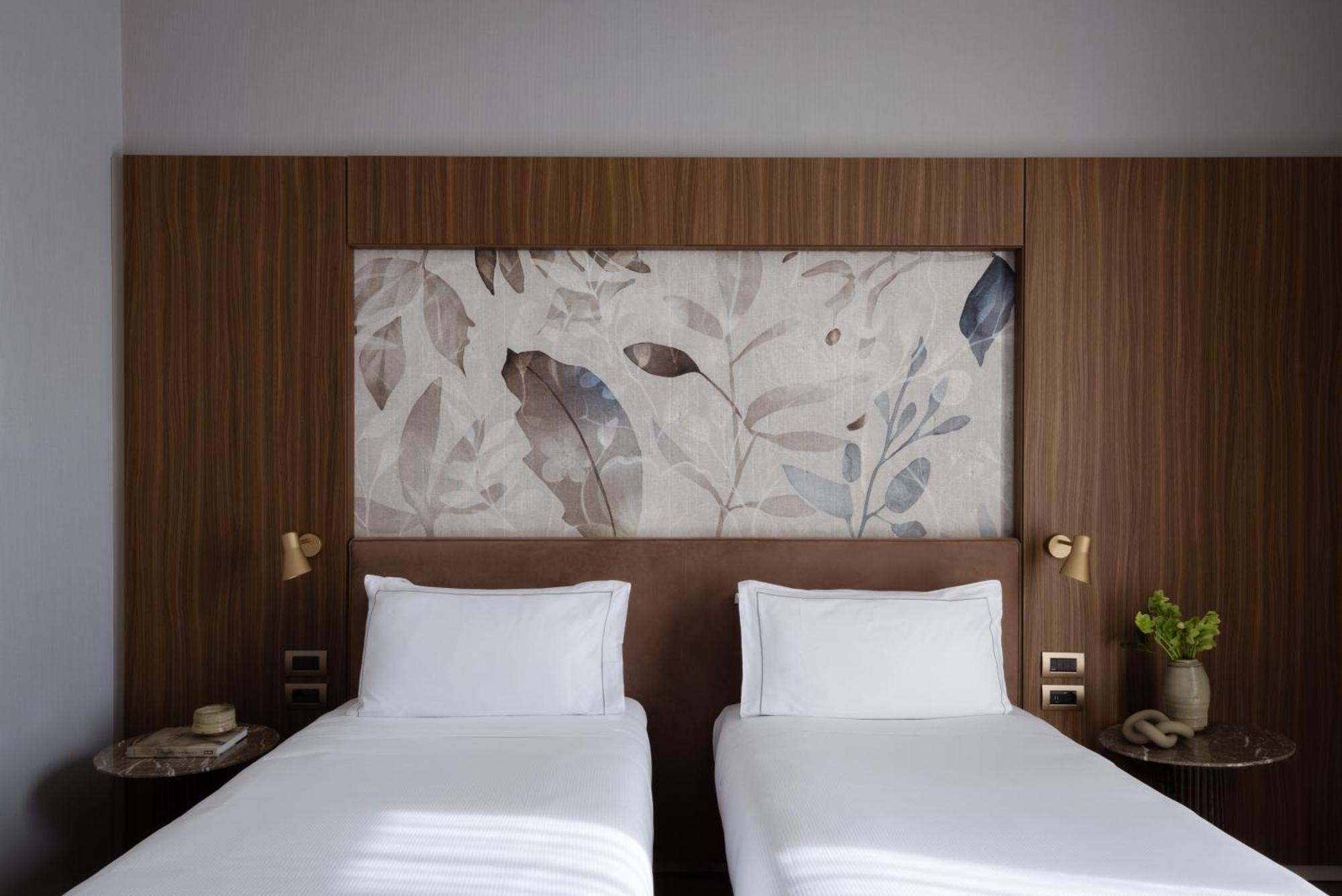 Superior Premium Twin Room,1765166312:JPEG