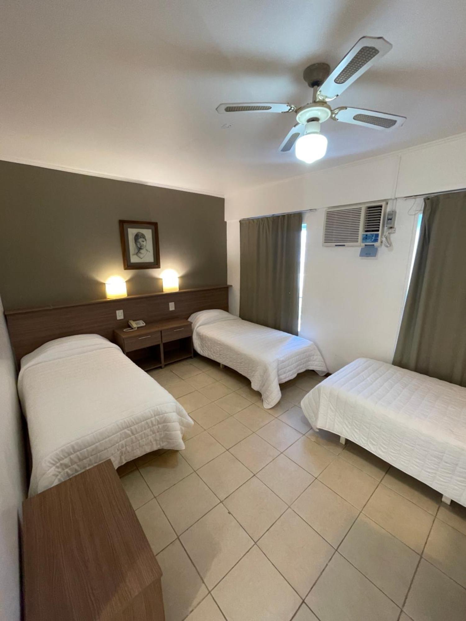 Quarto Triplo Standard