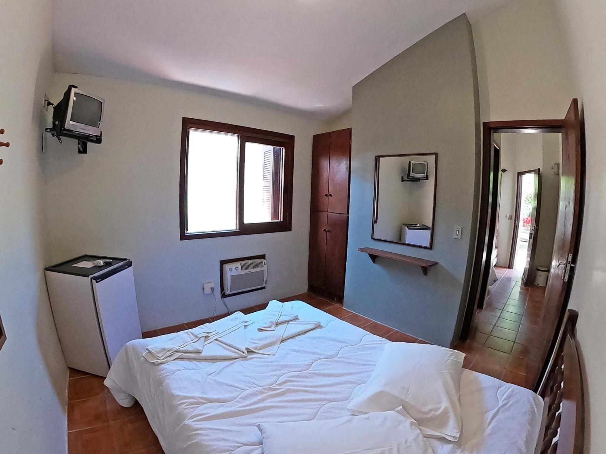 Quarto Duplo Deluxe (2 Adultos + 1 Criança)
