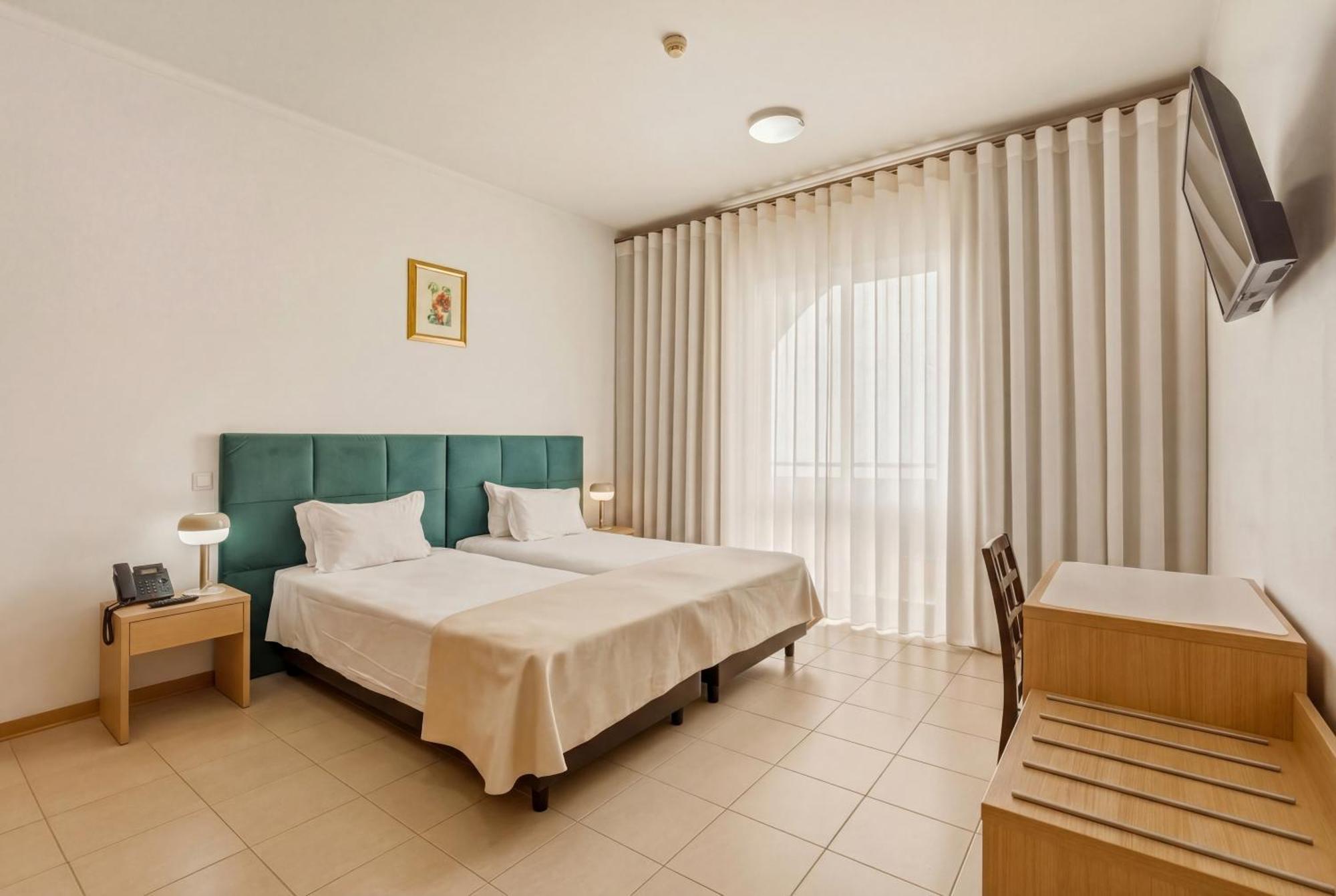 Quarto Twin Standard com Vista Mar