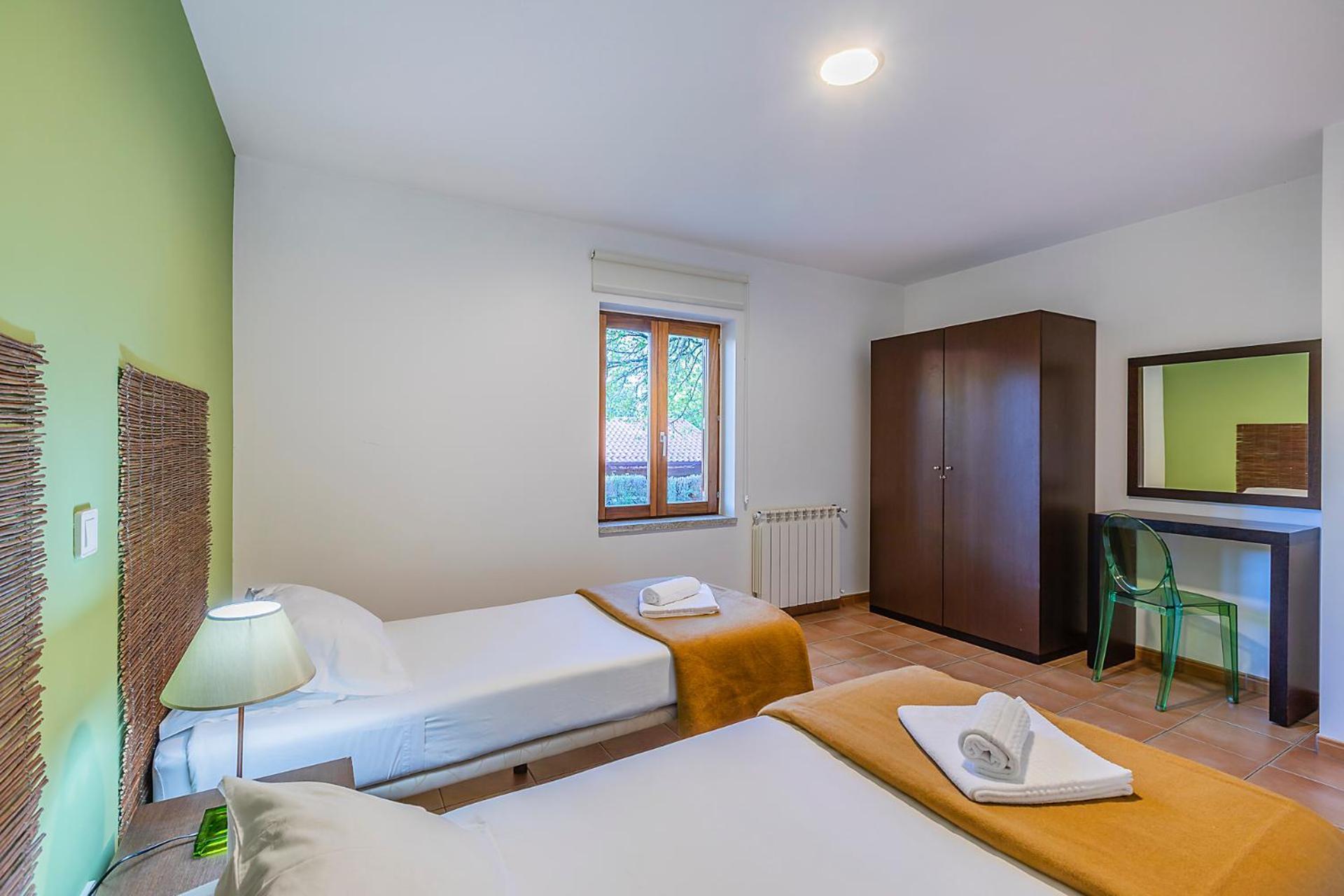 Two-Bedroom Bungalow,1765770997:JPEG
