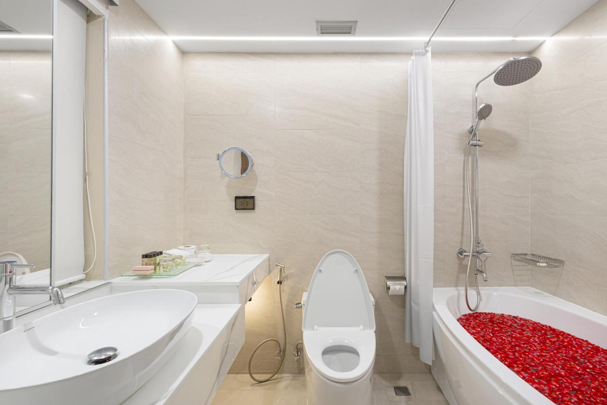 Mini Suite Plus Sun Rise Twin Bed