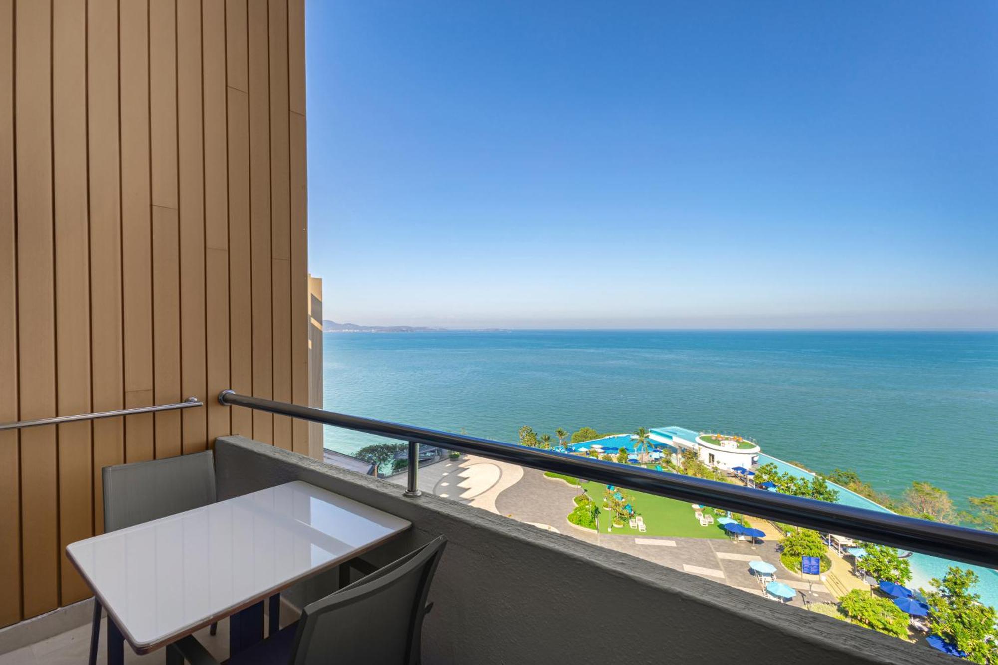 Ocean Deluxe