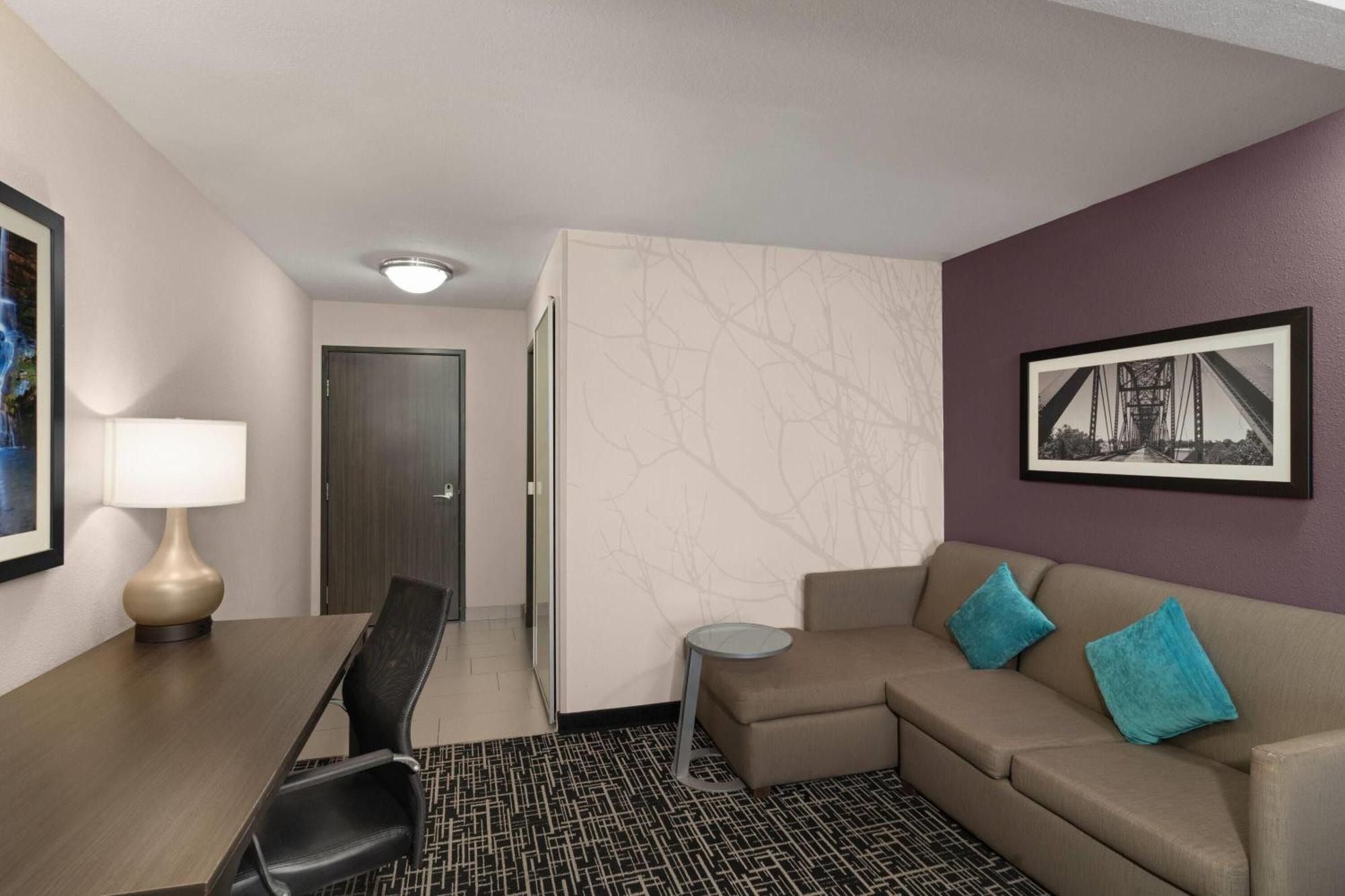 Executive King Room