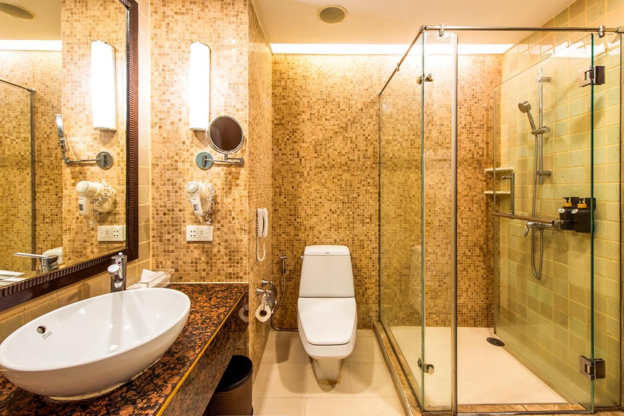Deluxe Double or Twin Room Sea View