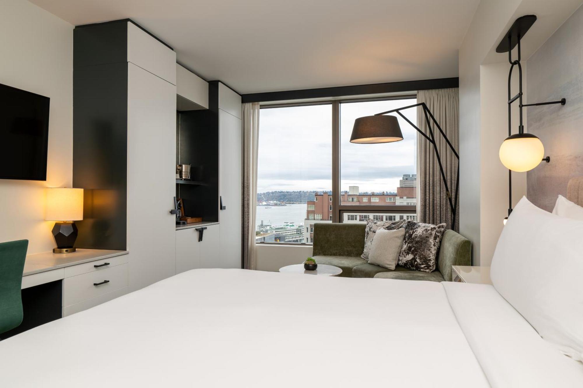 King Room with Water View