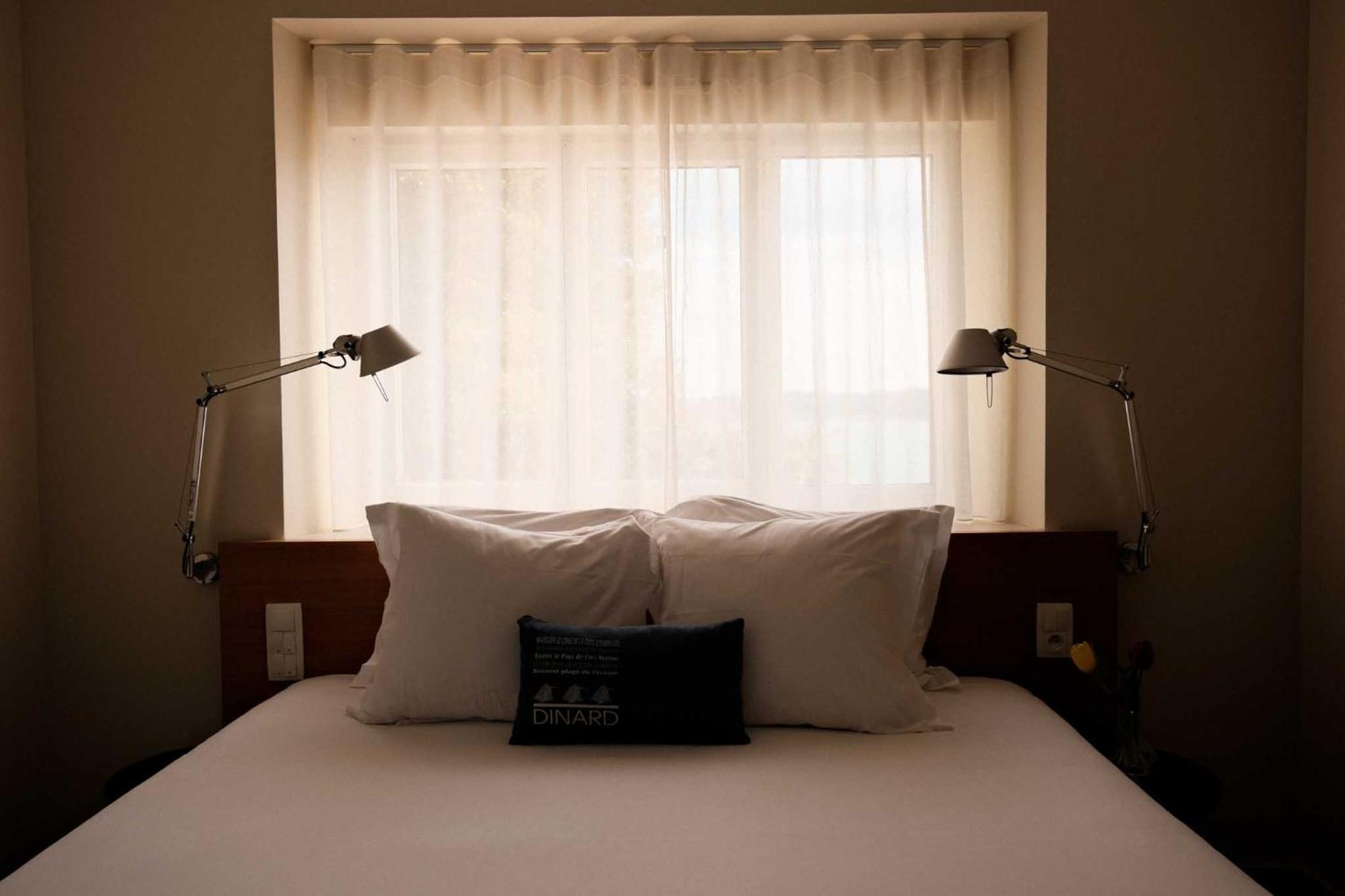 Double or Twin Room - Sea Side - Disability Access
