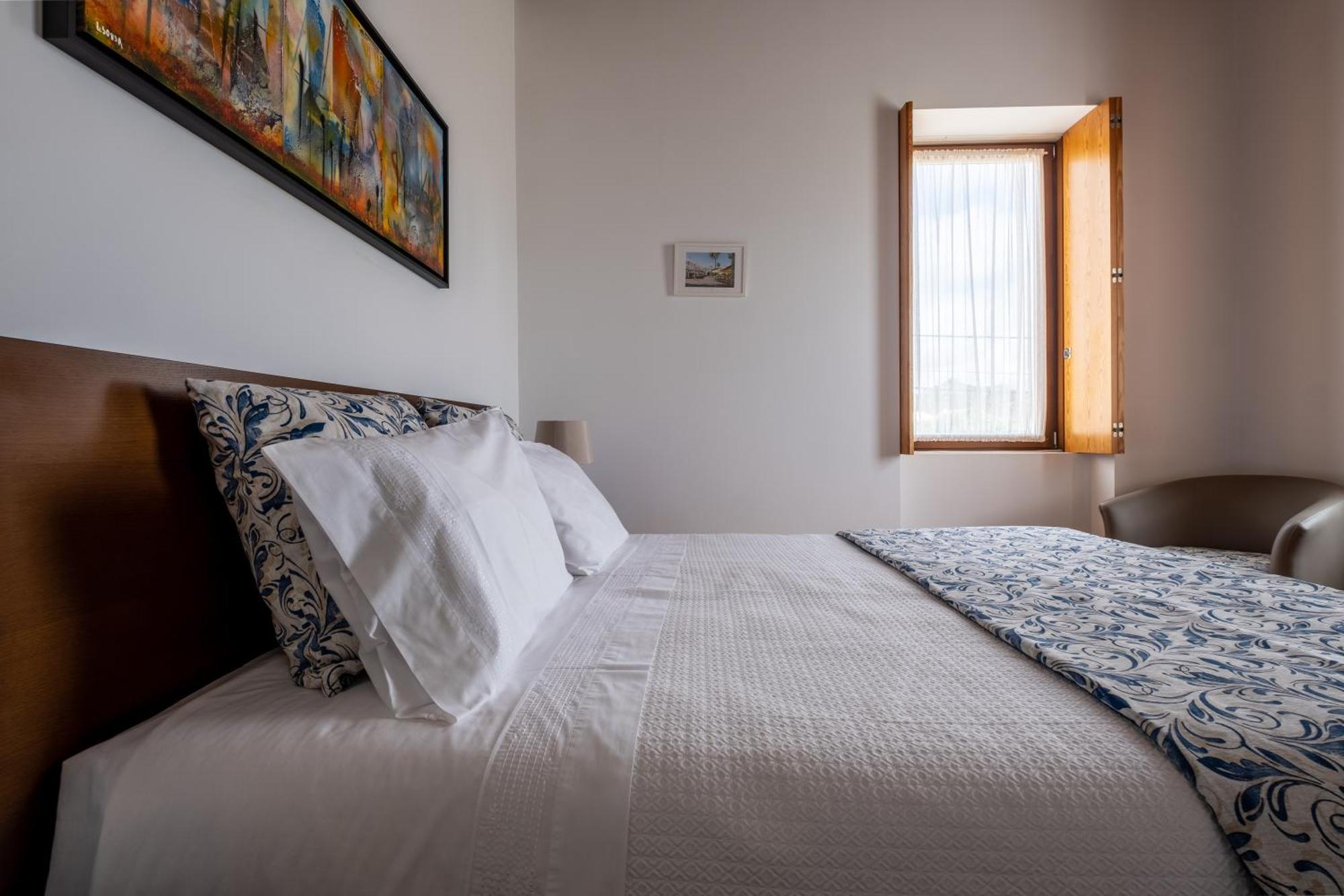 Double Room,1770209483:JPEG