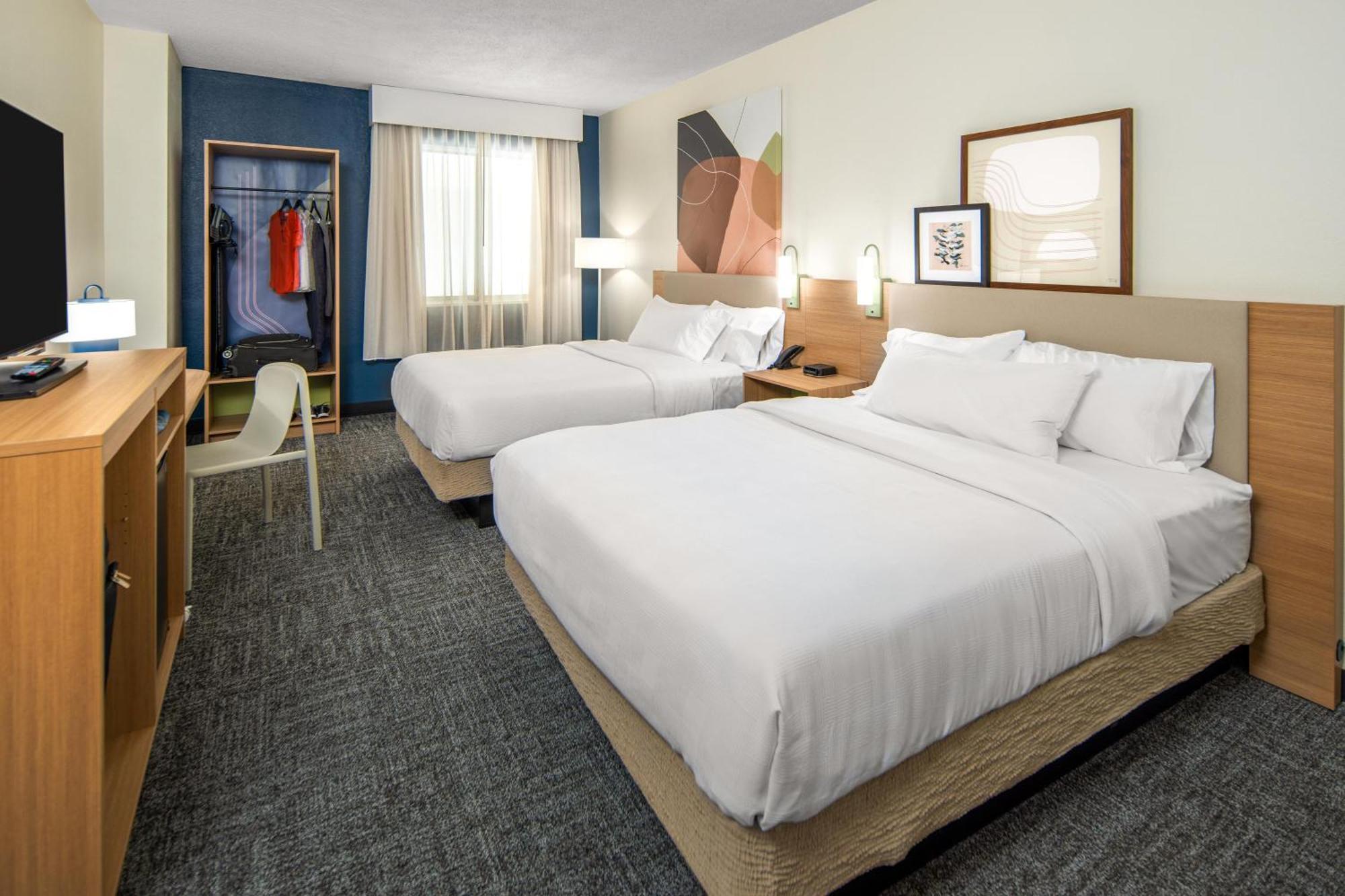 Queen Room with Two Queen Beds