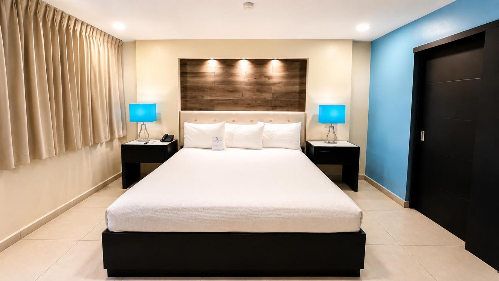 Simple Standard Room
