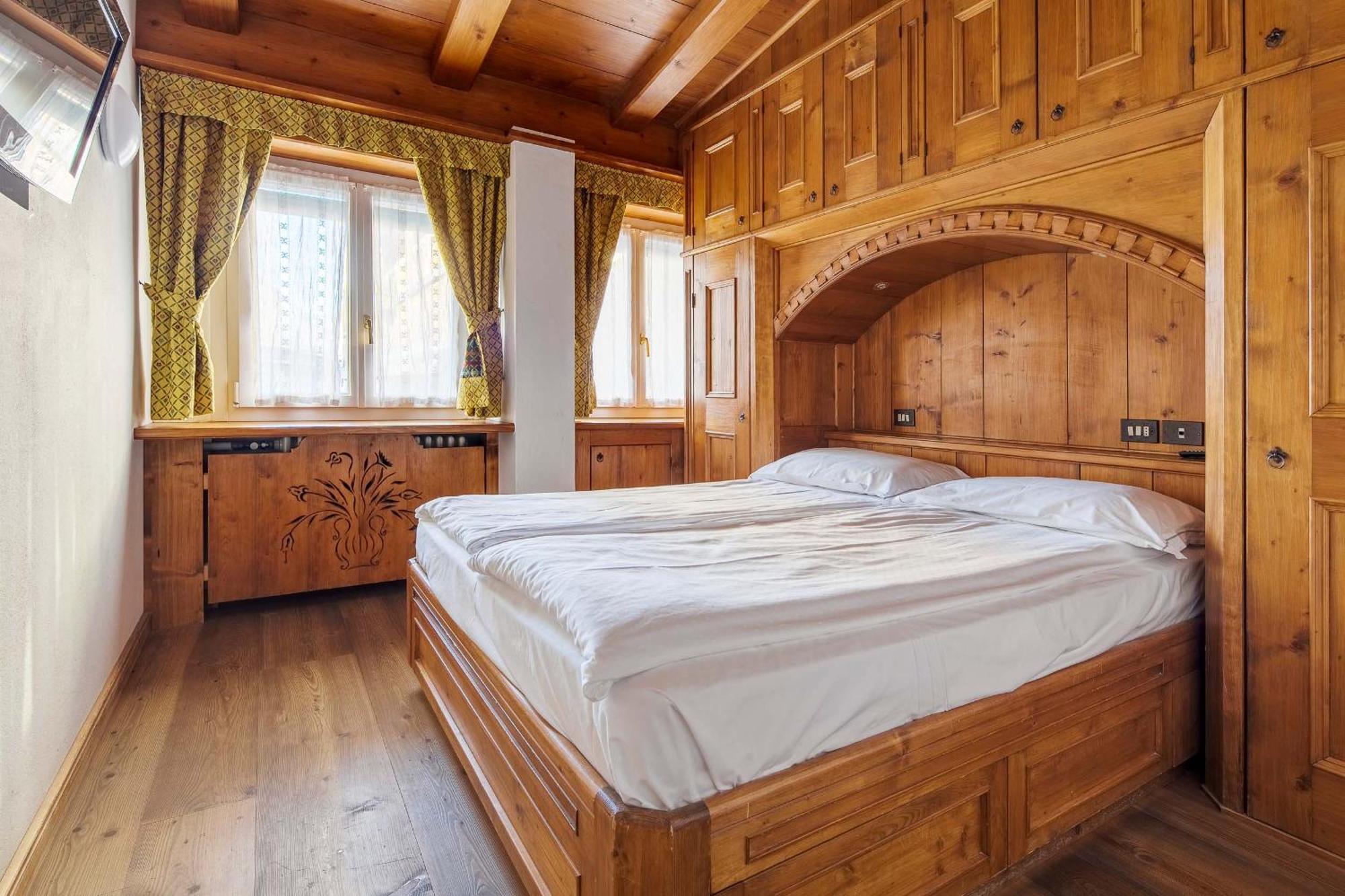 Two-Bedroom Apartment,1771583458:JPEG