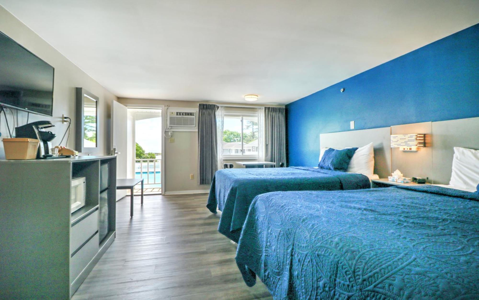 Queen Room with Two Queen Beds