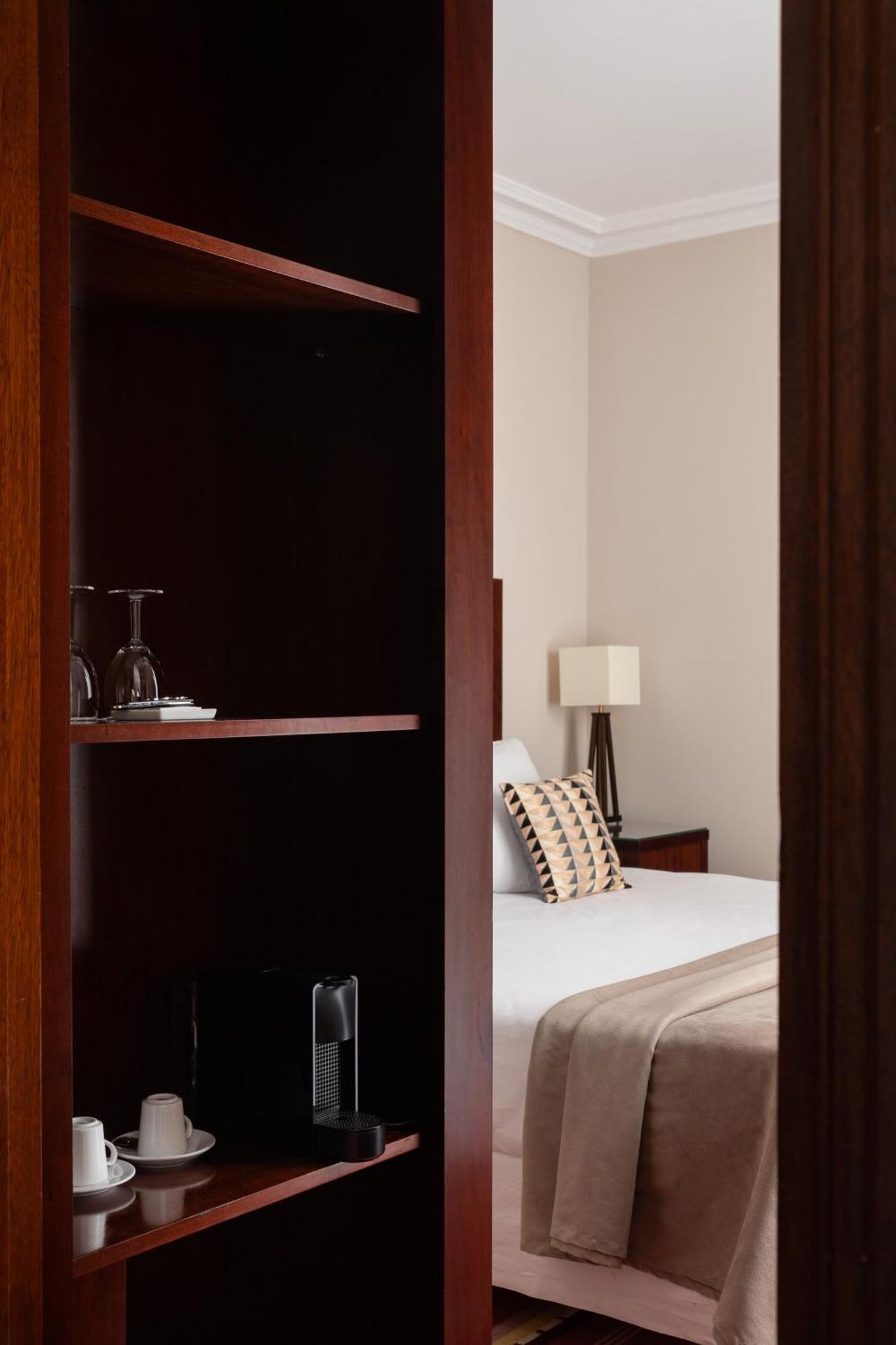 Chambre Familiale (2 Adultes + 1 Enfant)