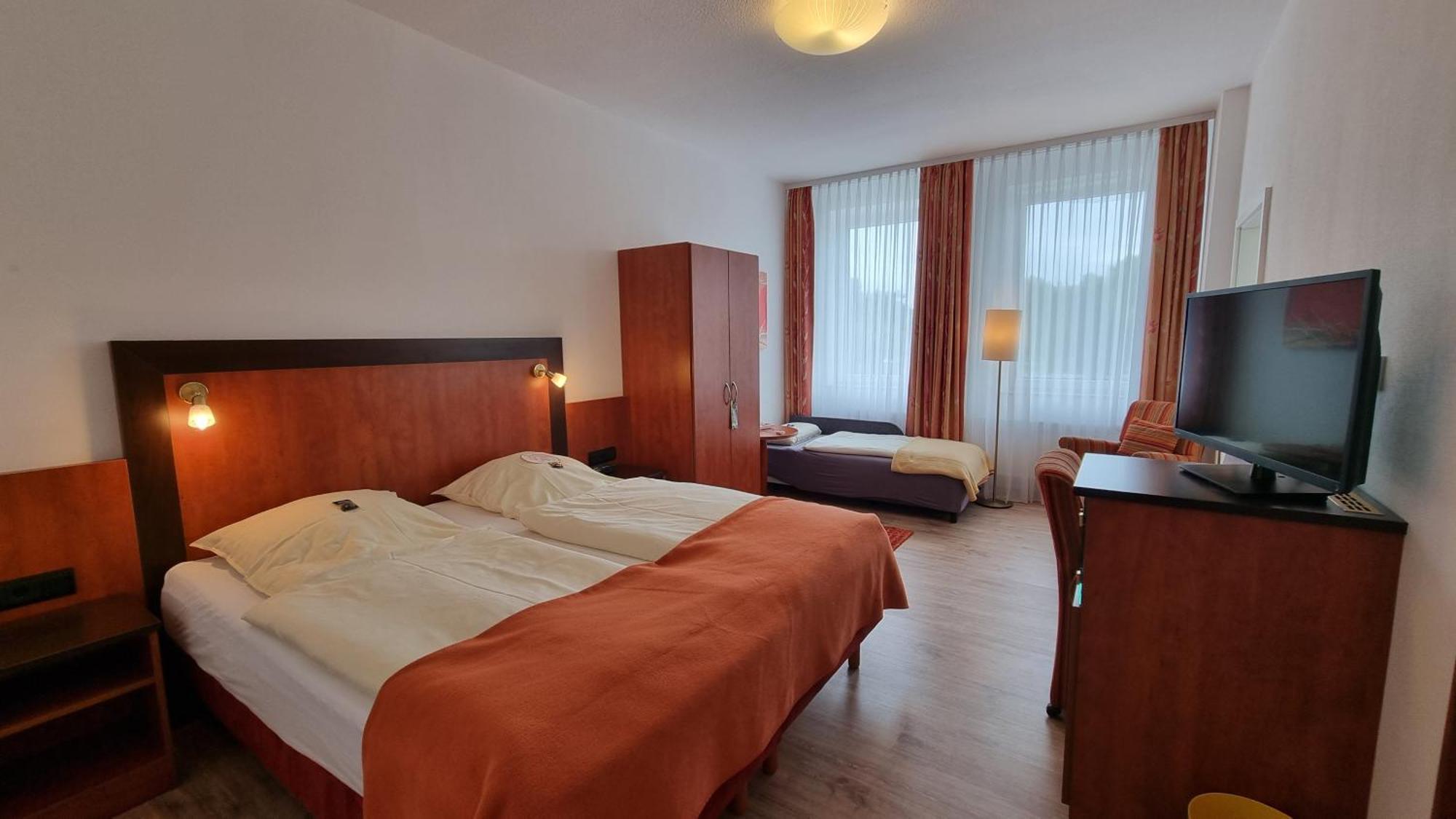 Dreibettzimmer