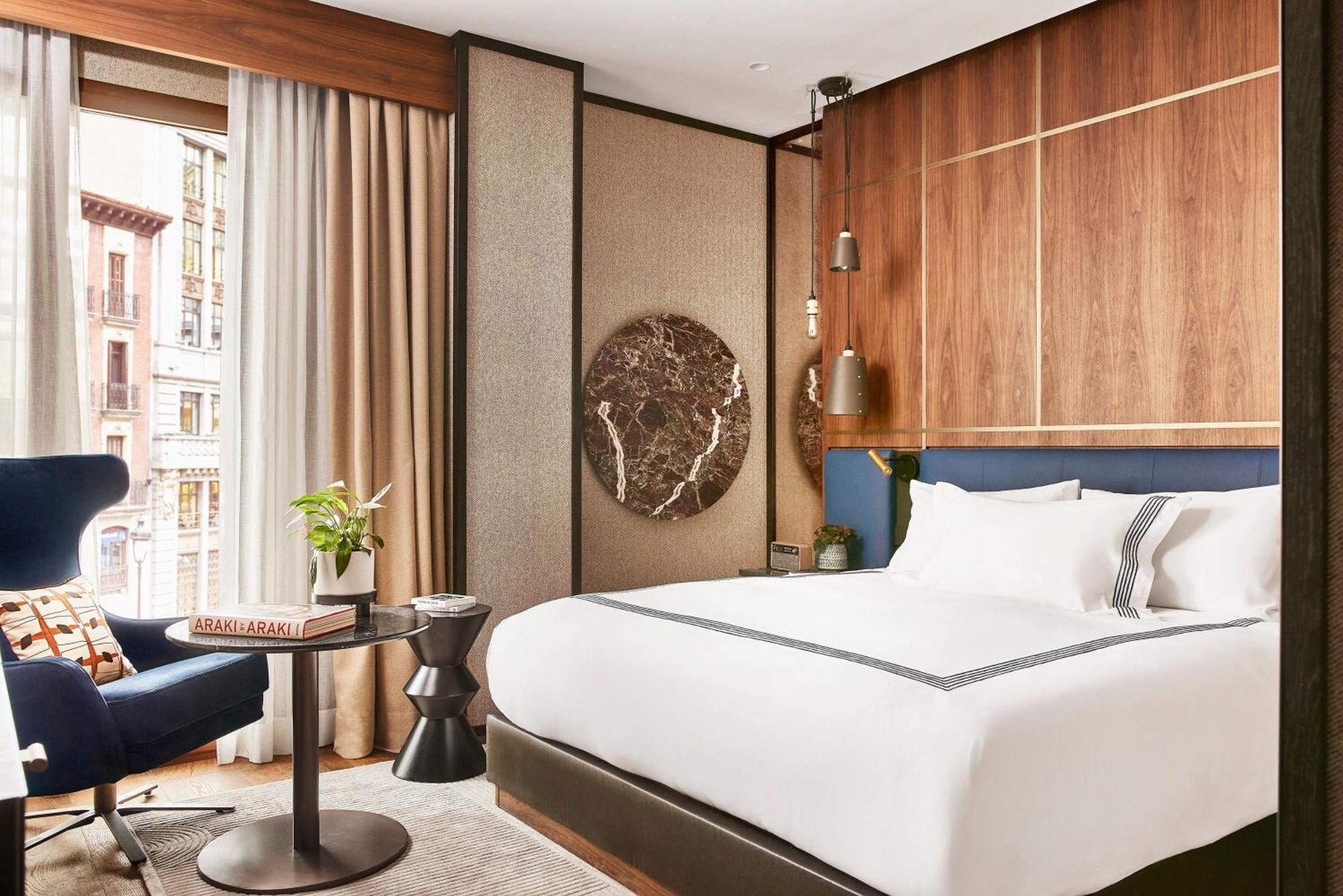 King Room with City View