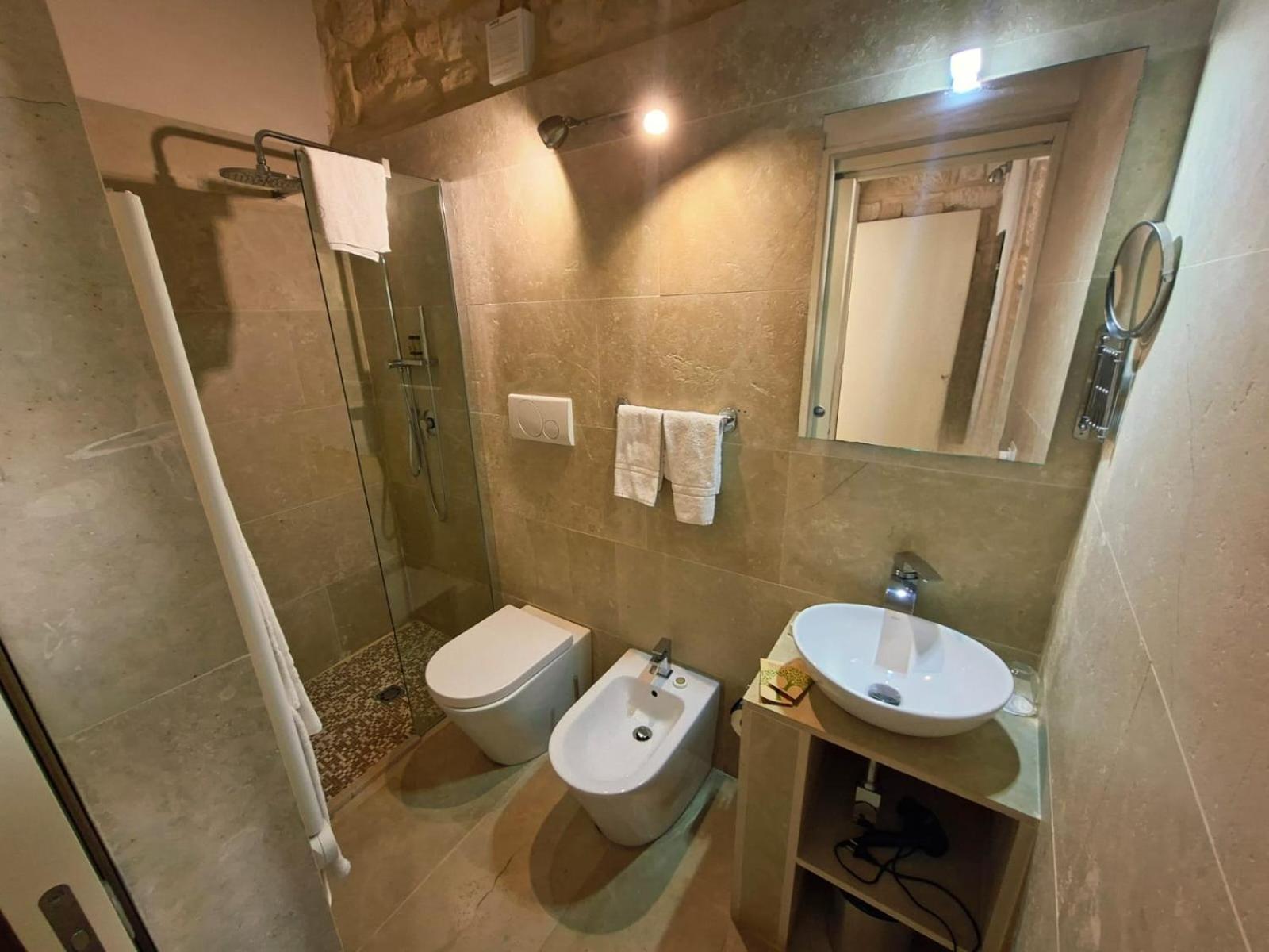 Two Bedroom Apartment with Terrace 2