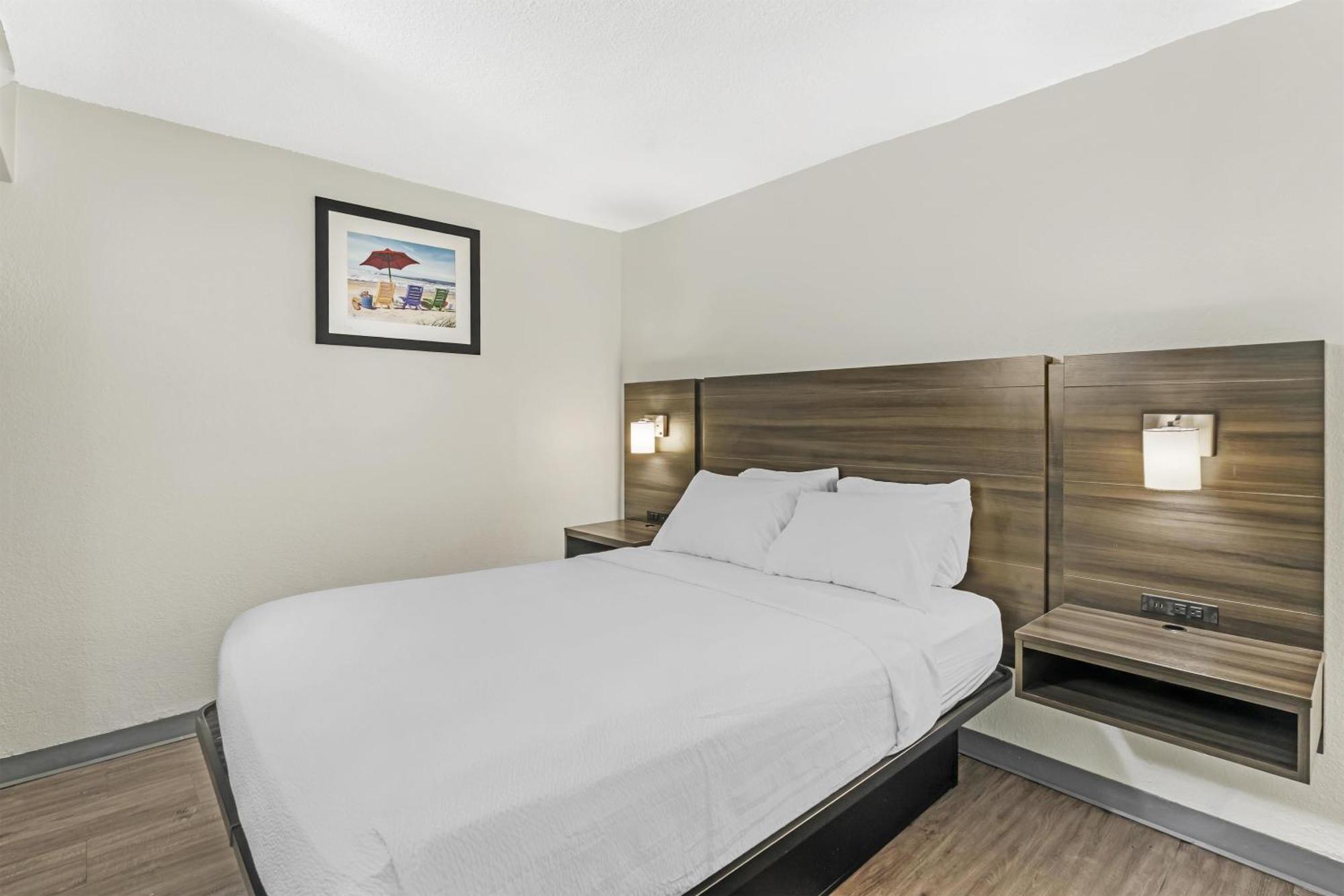 Queen Suite