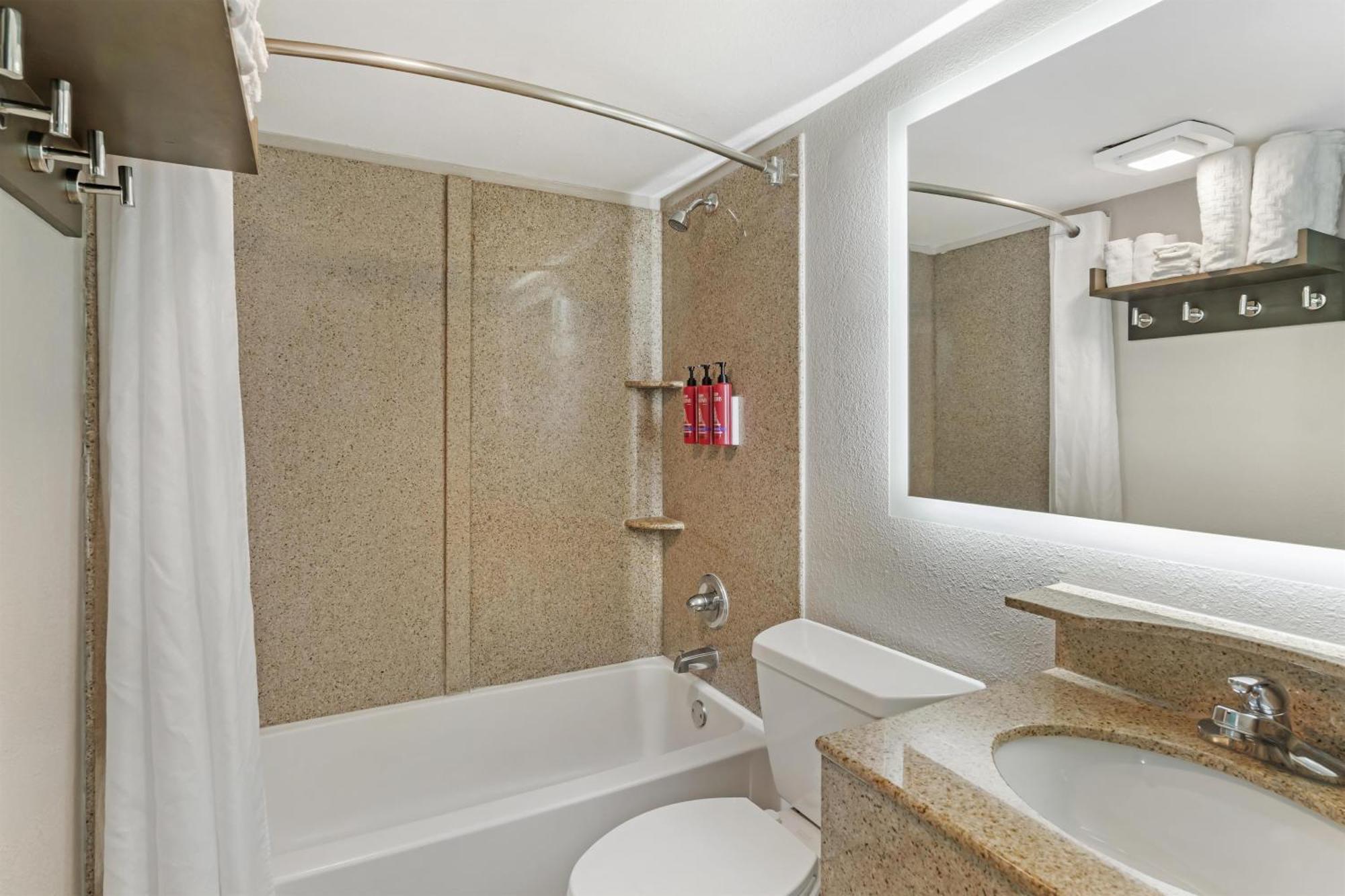 Queen Suite