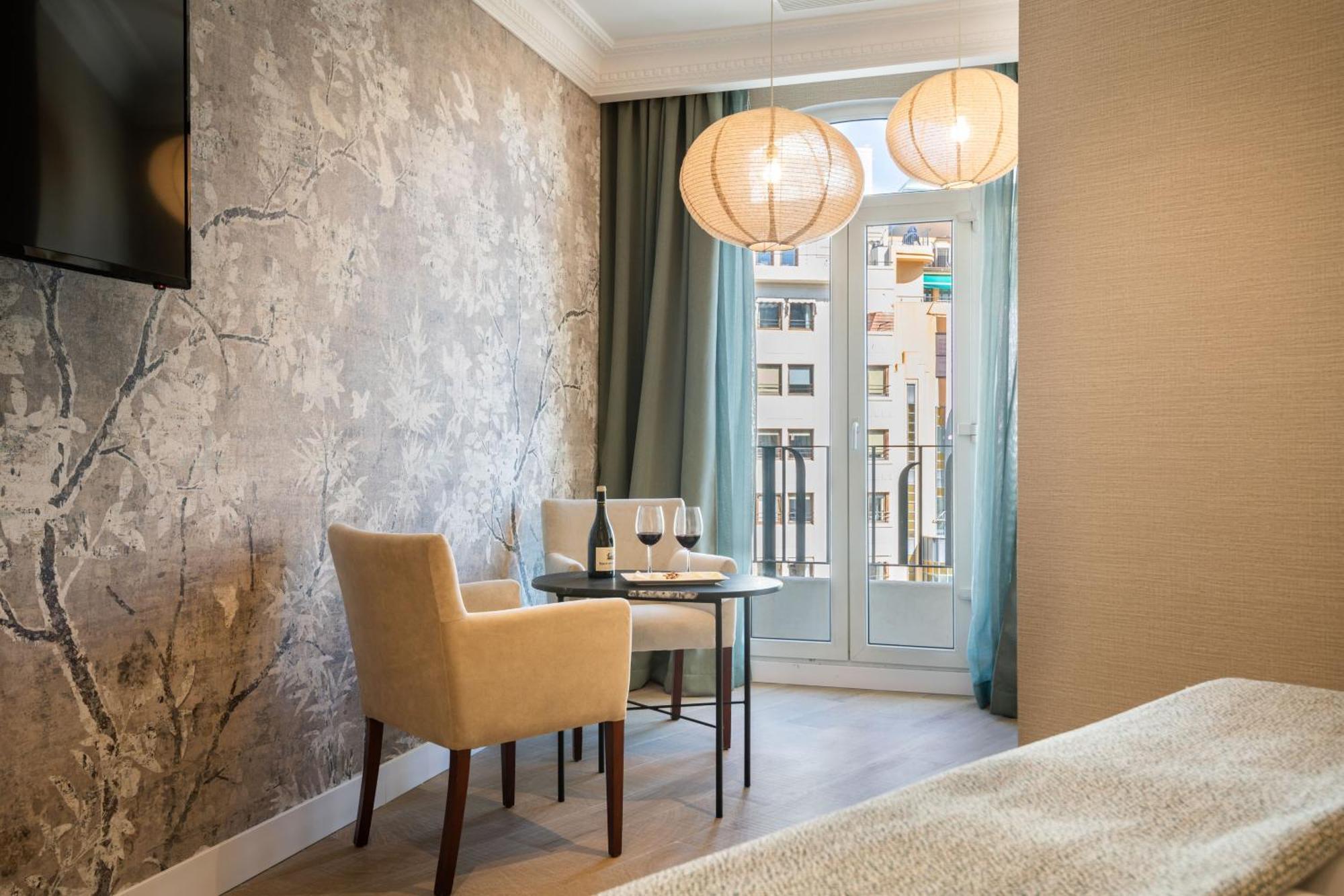 Hébergement Premium avec Vue sur Plaza